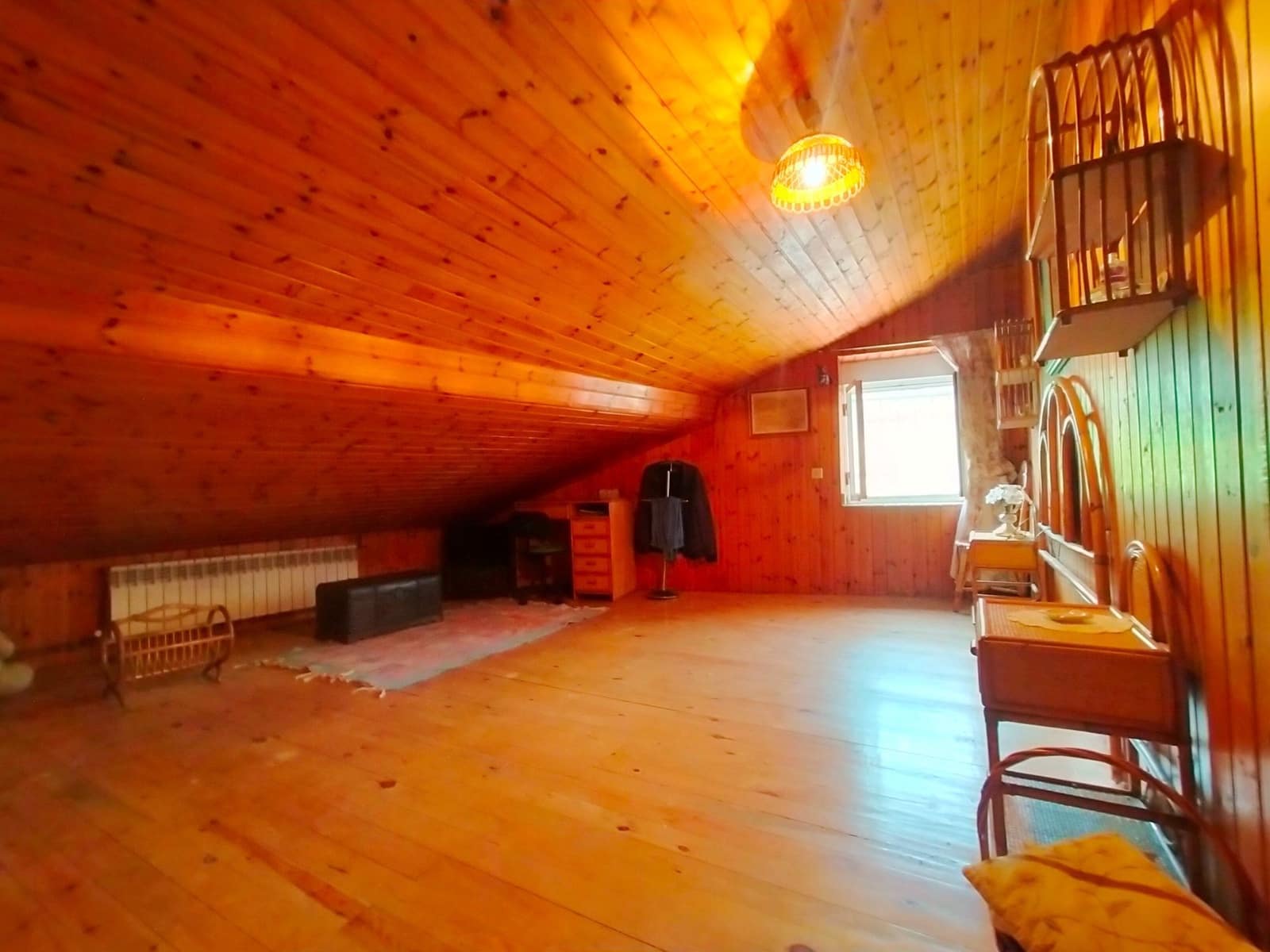 6 bedroom Townhouse for sale in Pravia with garage - € 225,000 (Ref: 9711130)