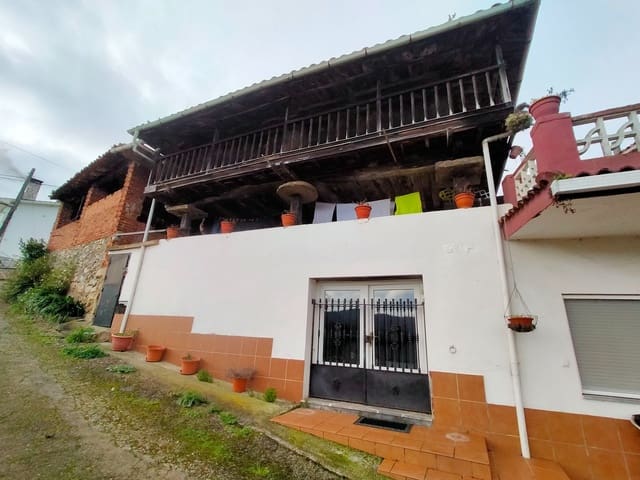 6 Zimmer Haus zu verkaufen in Pravia mit Garage - 225.000 € (Ref: 9711130)