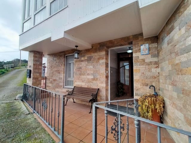 6 Zimmer Haus zu verkaufen in Pravia mit Garage - 225.000 € (Ref: 9711130)