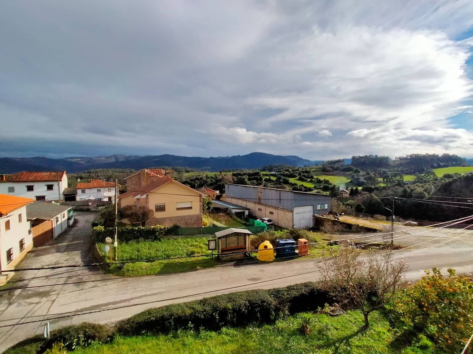 6 bedroom Townhouse for sale in Pravia with garage - € 225,000 (Ref: 9711130)