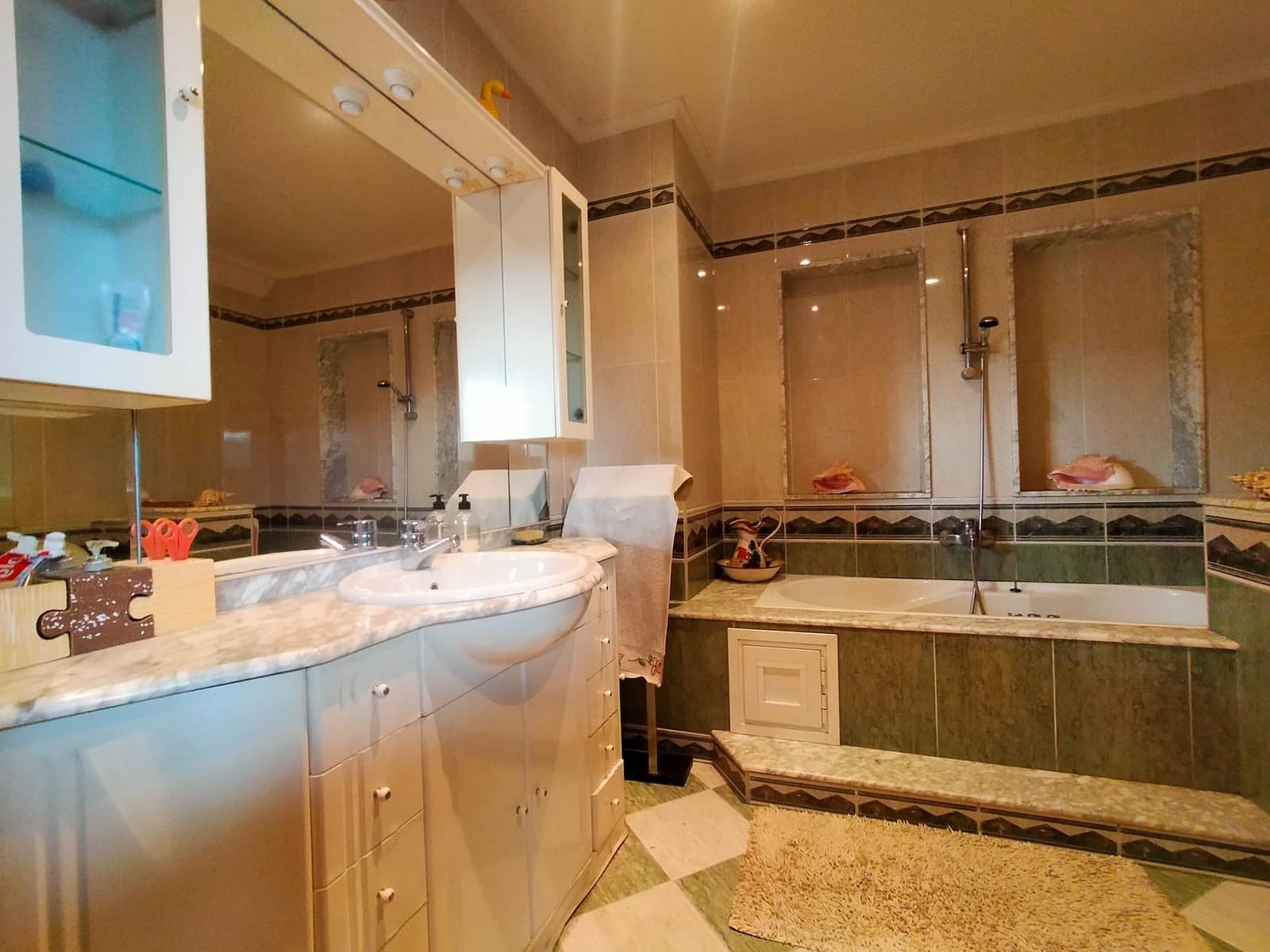 6 bedroom Townhouse for sale in Pravia with garage - € 225,000 (Ref: 9711130)