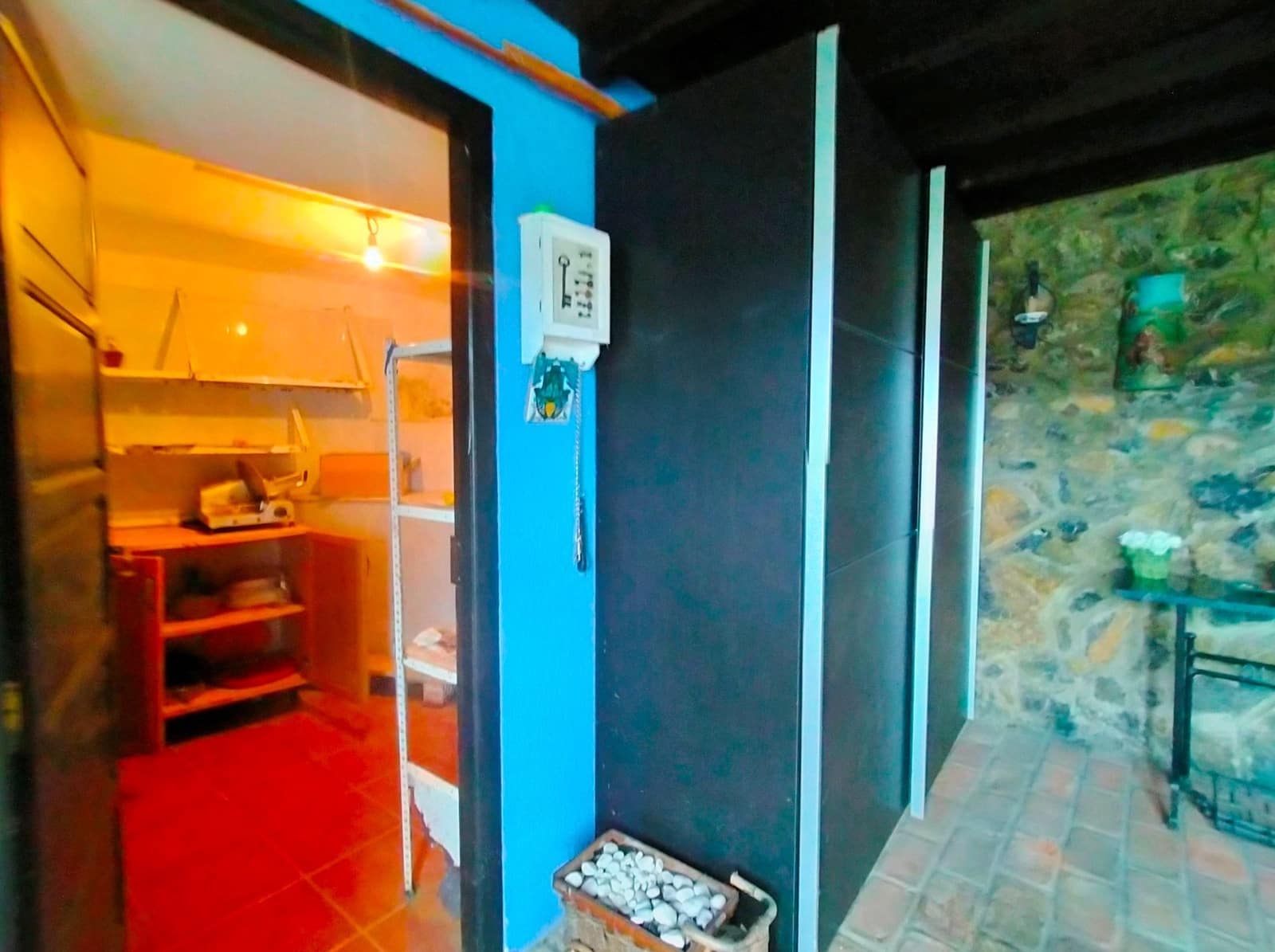 6 bedroom Townhouse for sale in Pravia with garage - € 225,000 (Ref: 9711130)