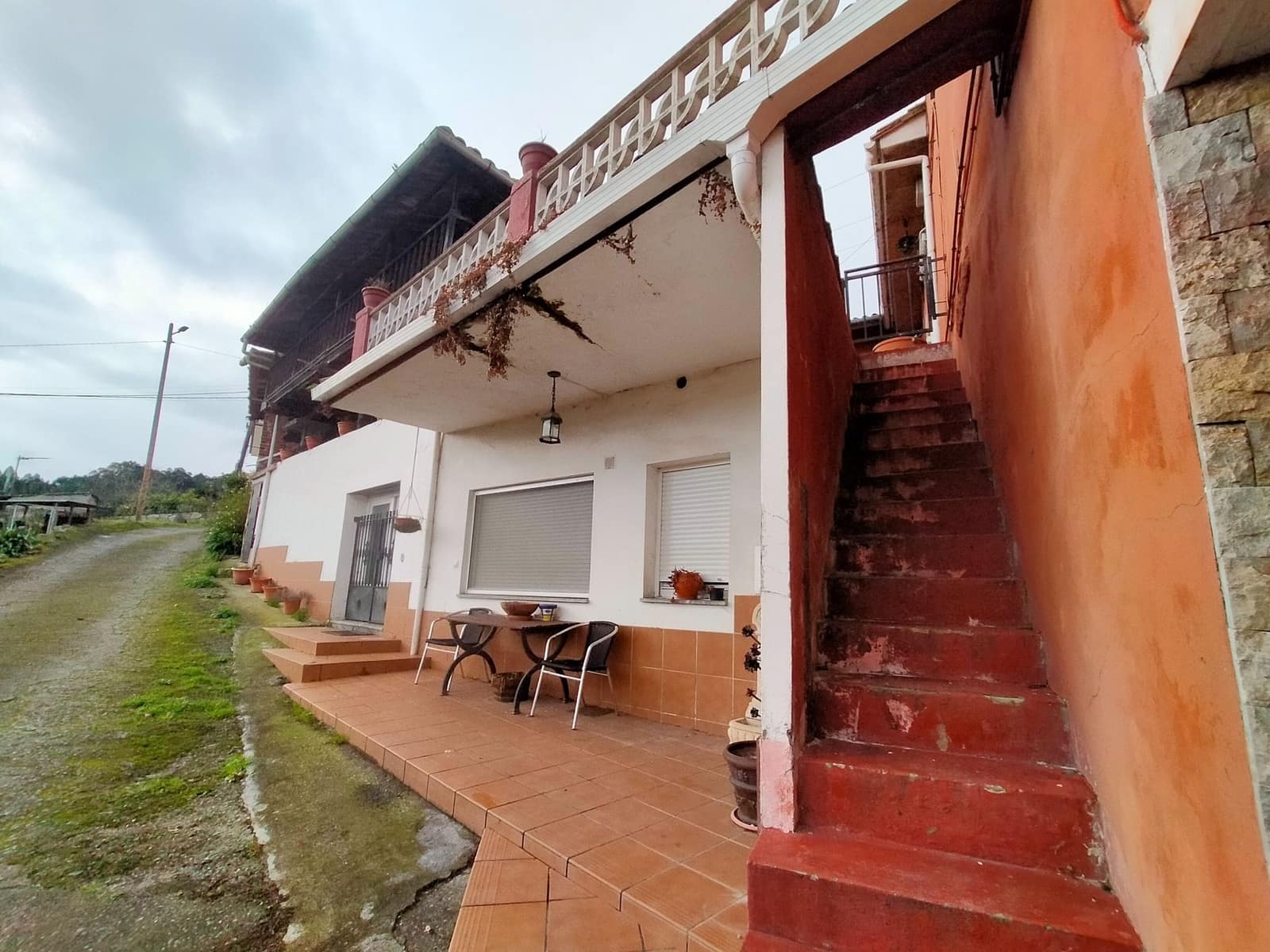 6 bedroom Townhouse for sale in Pravia with garage - € 225,000 (Ref: 9711130)