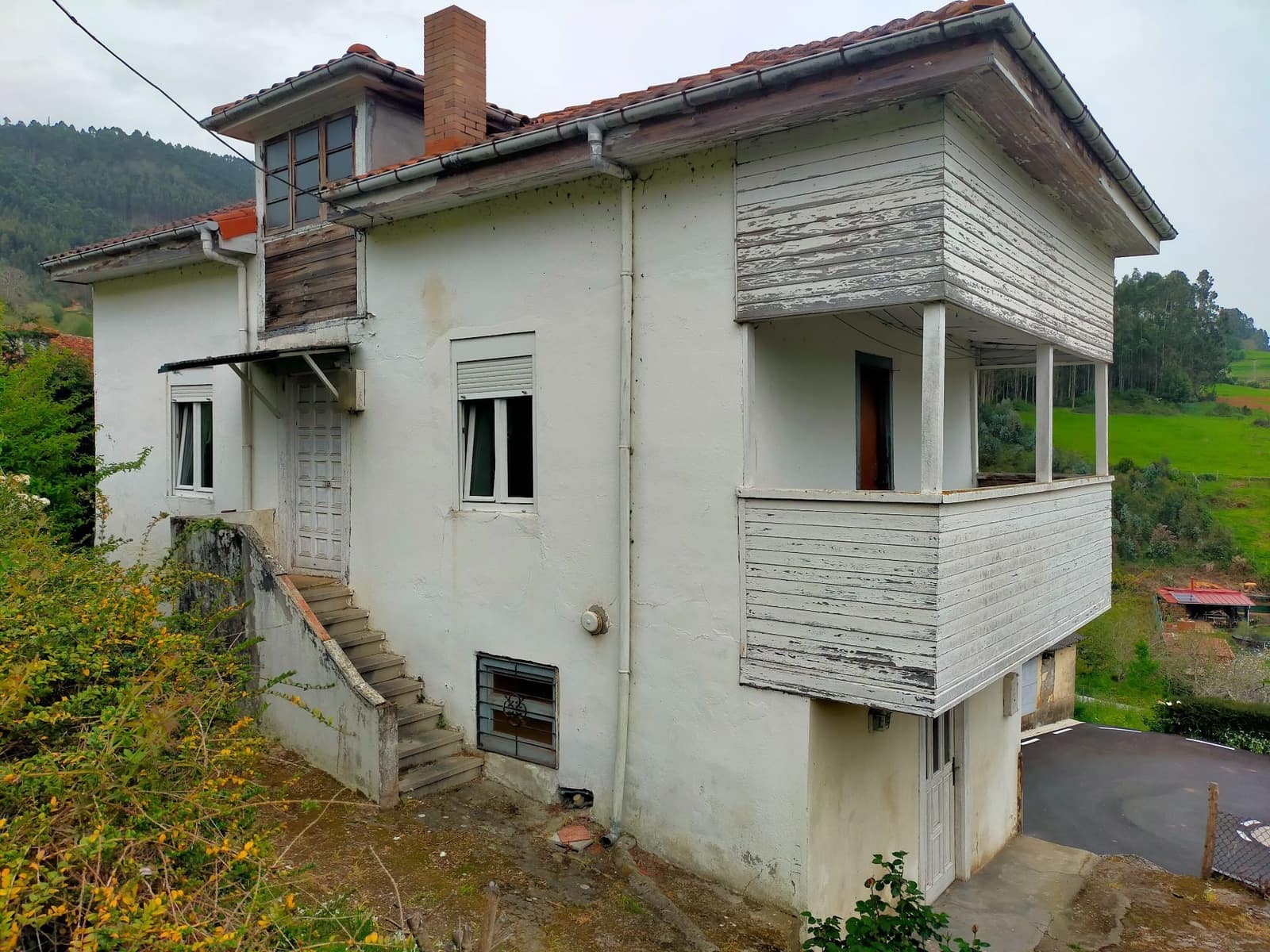 3 makuuhuone Omakotitalo myytävänä paikassa Pravia - 149 900 € (Ref: 9772739)