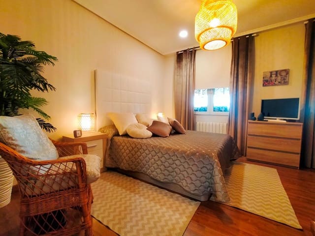 3 chambre Penthouse à vendre à Pravia - 185 000 € (Ref: 9794105)