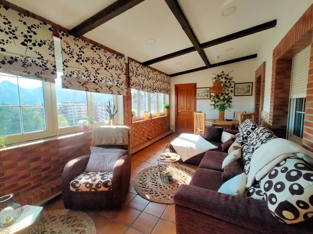 3 chambre Penthouse à vendre à Pravia - 185 000 € (Ref: 9794105)