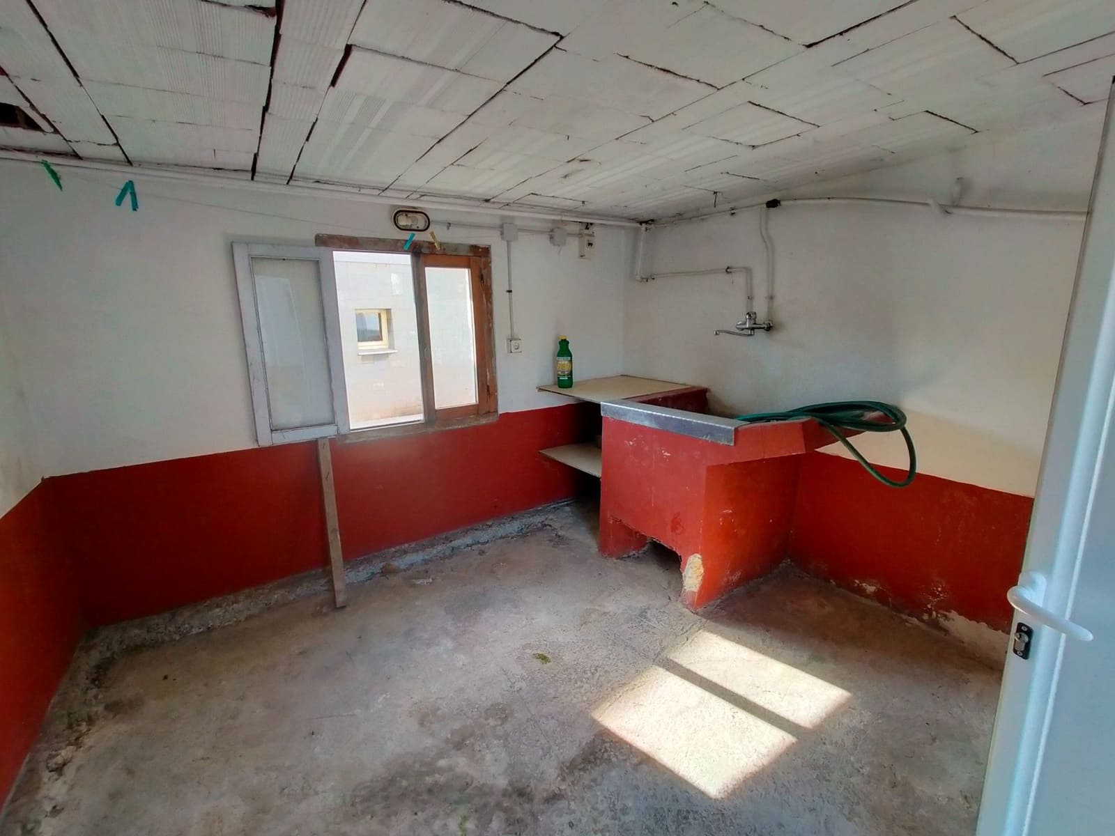 Casa de 2 habitaciones en Soto del Barco en venta con garaje - 120.000 € (Ref: 9813684)