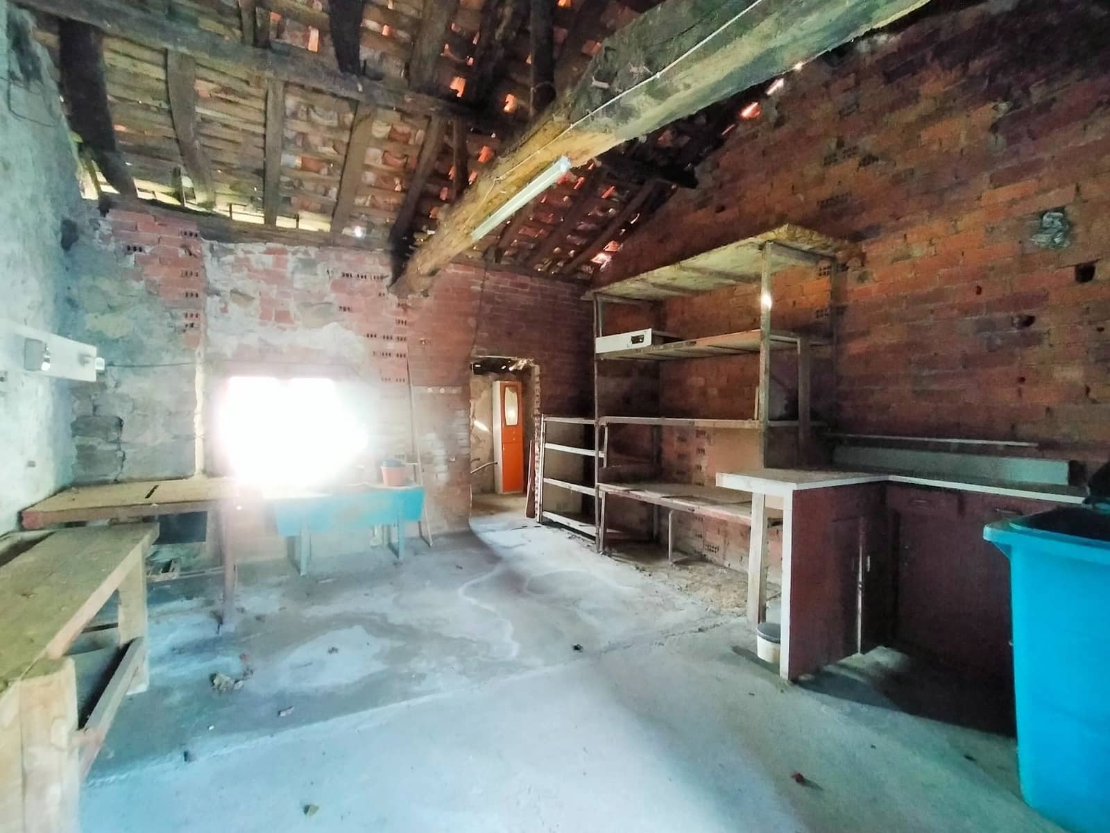 Casa de 2 habitaciones en Soto del Barco en venta con garaje - 120.000 € (Ref: 9813684)