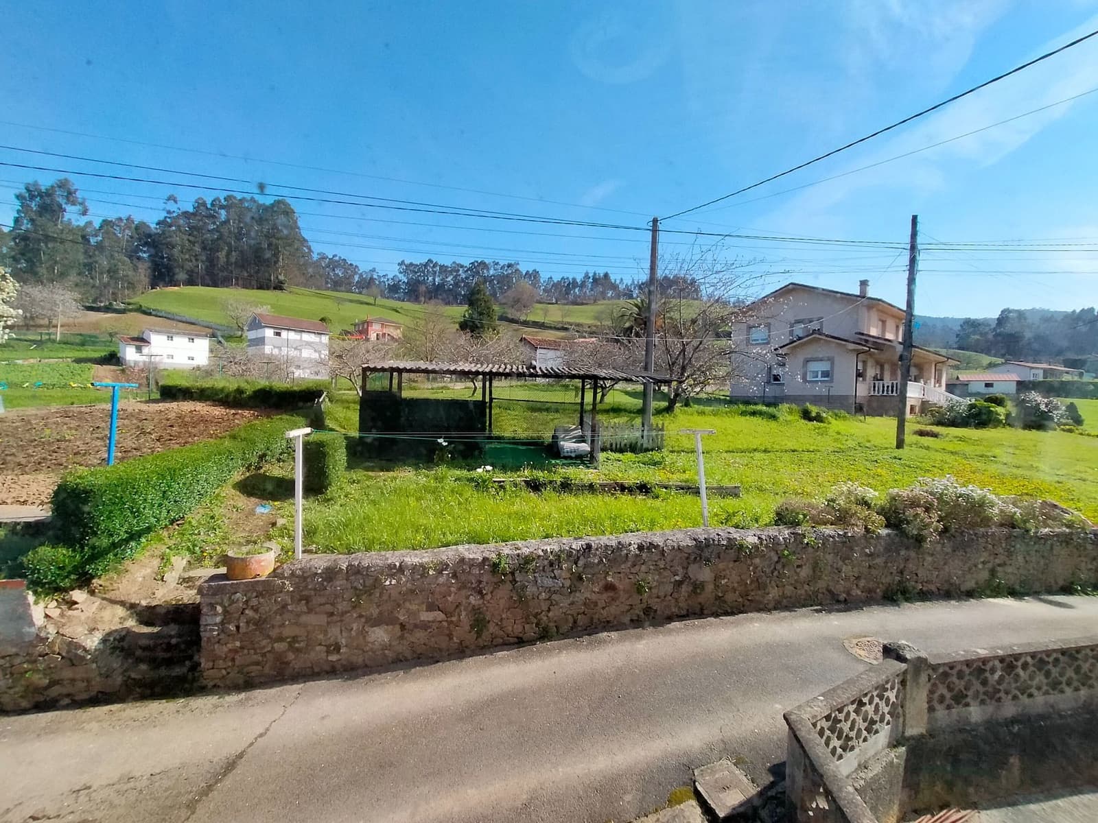 Casa de 2 habitaciones en Soto del Barco en venta con garaje - 120.000 € (Ref: 9813684)