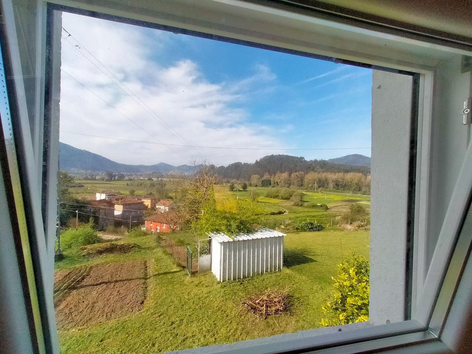 Casa de 2 habitaciones en Soto del Barco en venta con garaje - 120.000 € (Ref: 9813684)