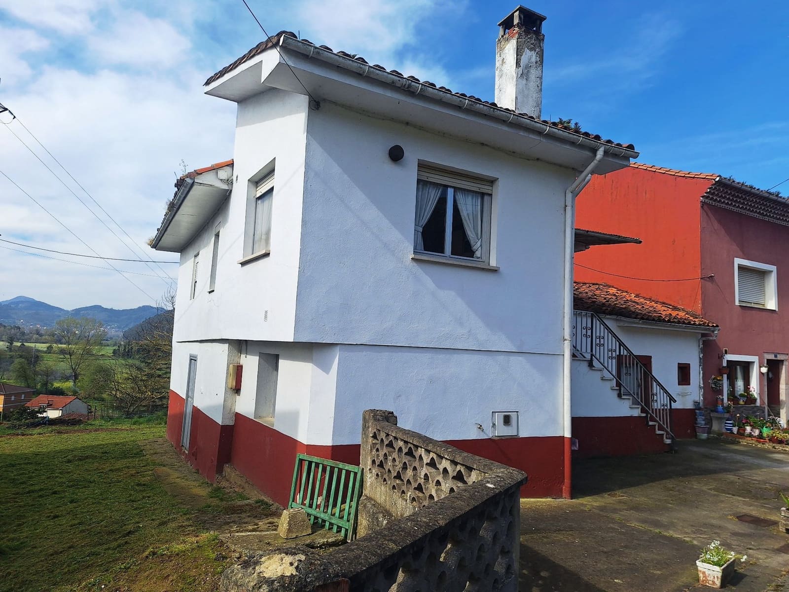 Casa de 2 habitaciones en Soto del Barco en venta con garaje - 120.000 € (Ref: 9813684)