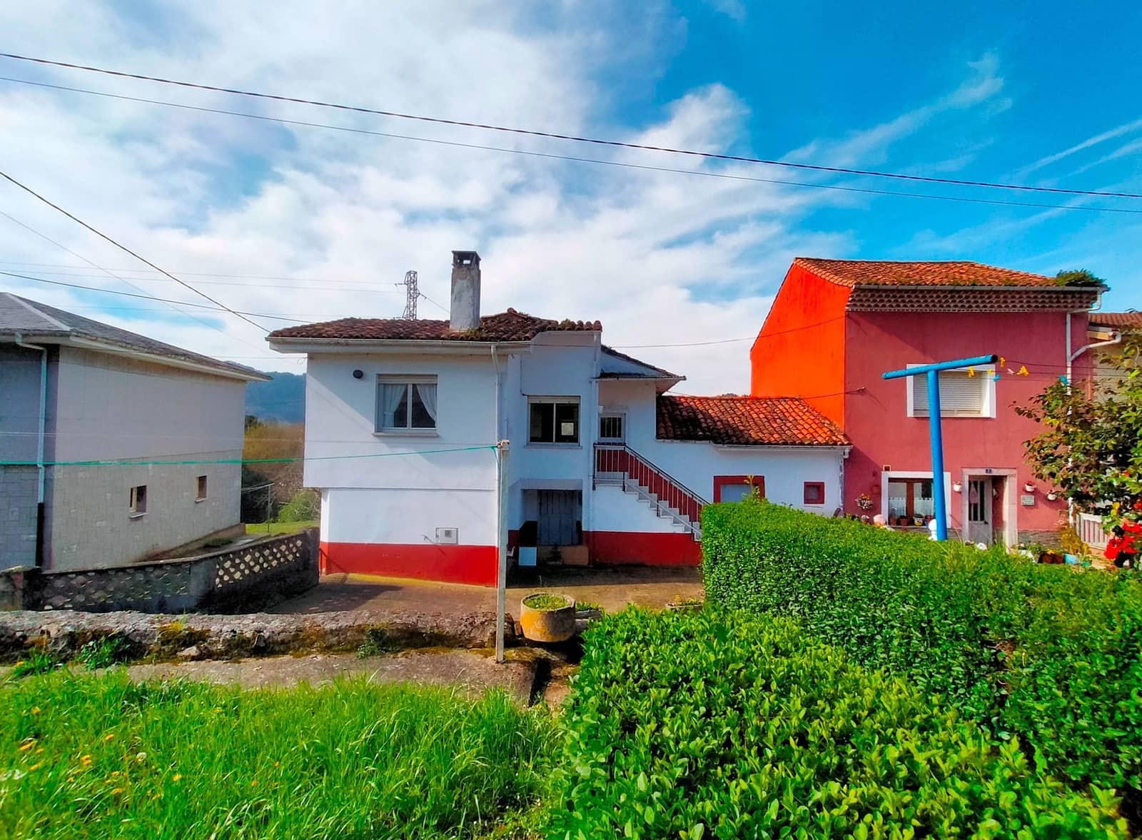 Casa de 2 habitaciones en Soto del Barco en venta con garaje - 120.000 € (Ref: 9813684)