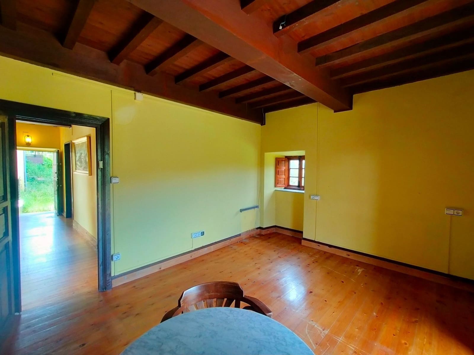 2 quarto Quinta/Casa Rural para venda em Salas com garagem - 135 000 € (Ref: 9830740)