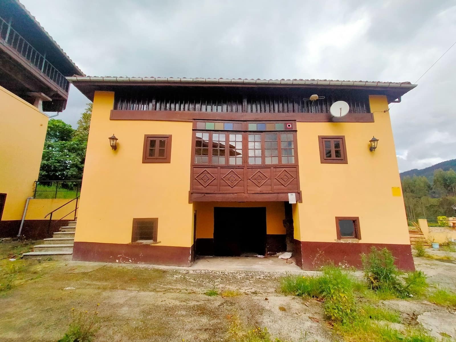 2 quarto Quinta/Casa Rural para venda em Salas com garagem - 135 000 € (Ref: 9830740)