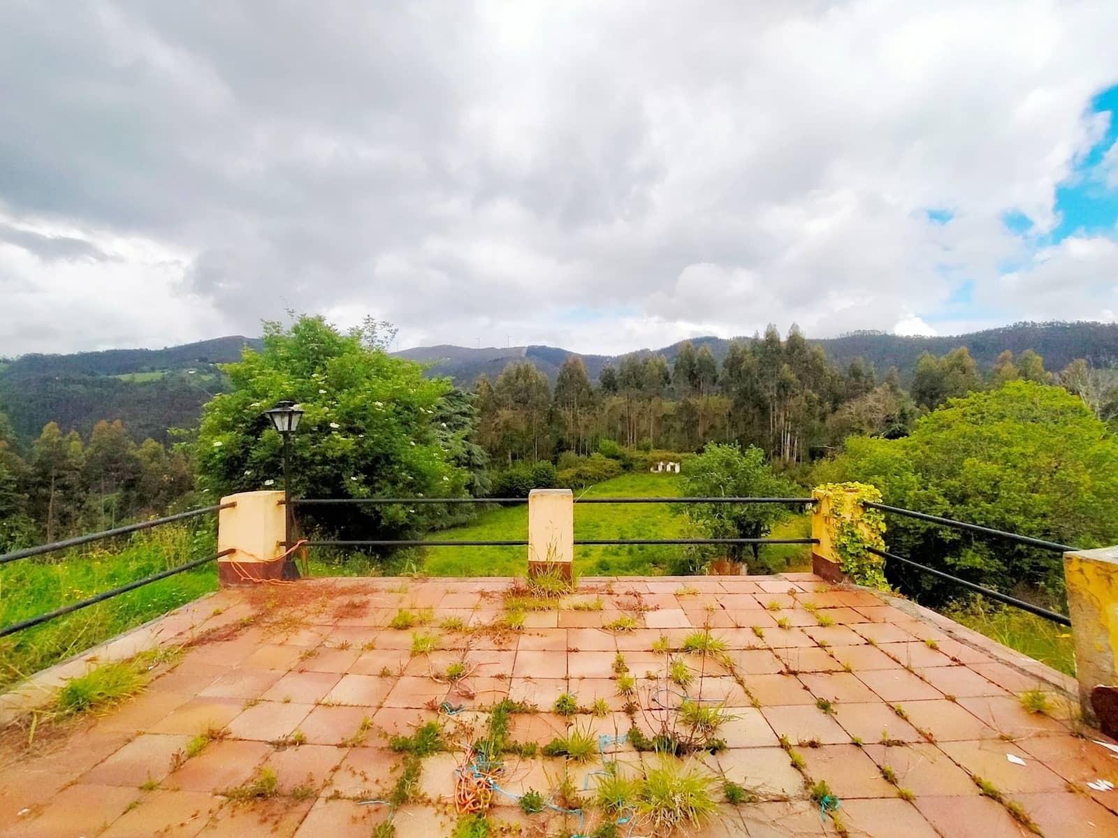 2 quarto Quinta/Casa Rural para venda em Salas com garagem - 135 000 € (Ref: 9830740)