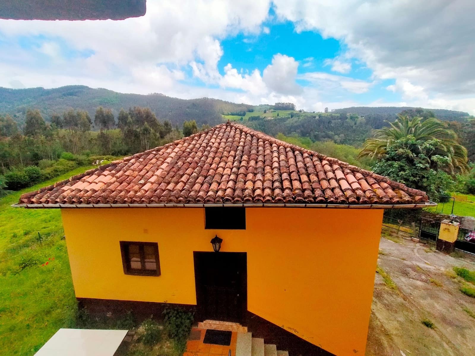 2 quarto Quinta/Casa Rural para venda em Salas com garagem - 135 000 € (Ref: 9830740)