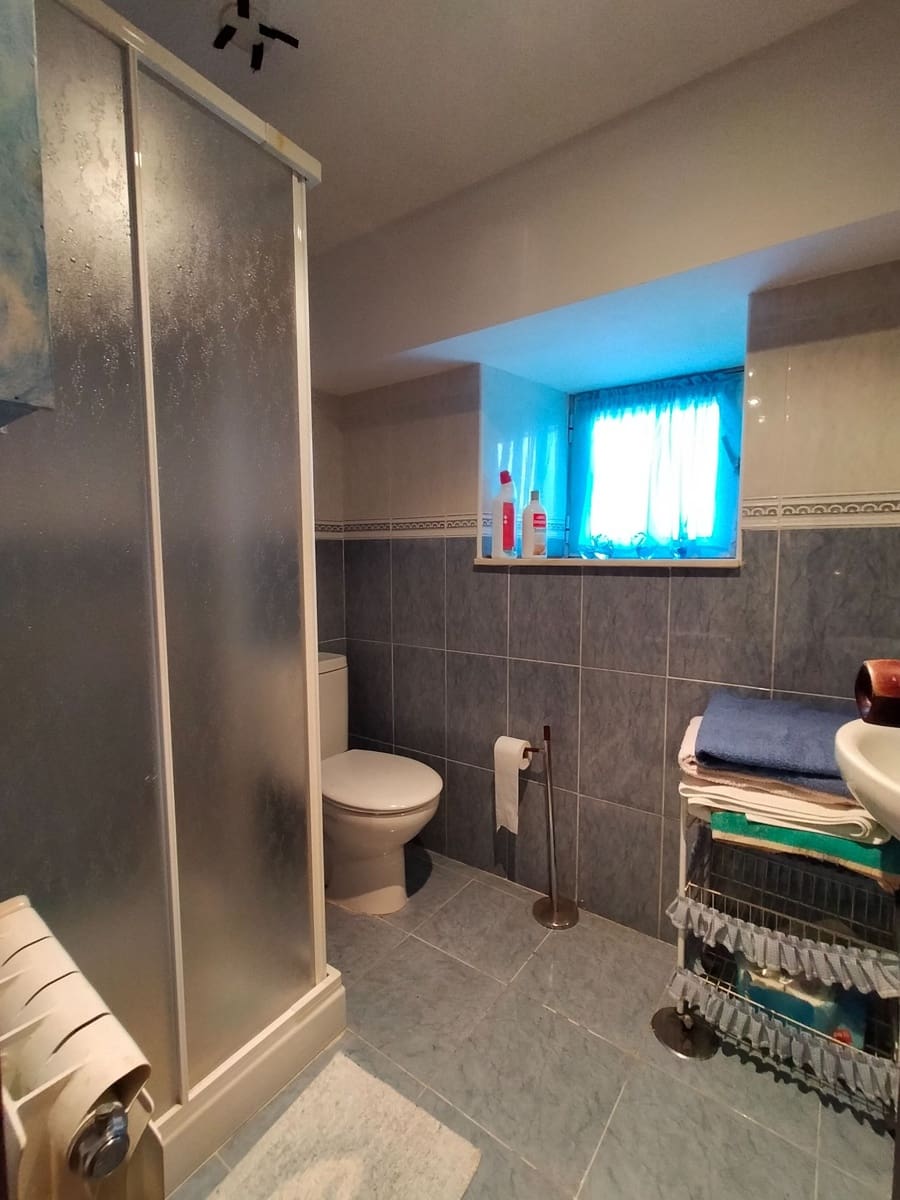 3 bedroom Townhouse for sale in Pravia - € 130,000 (Ref: 9895782)