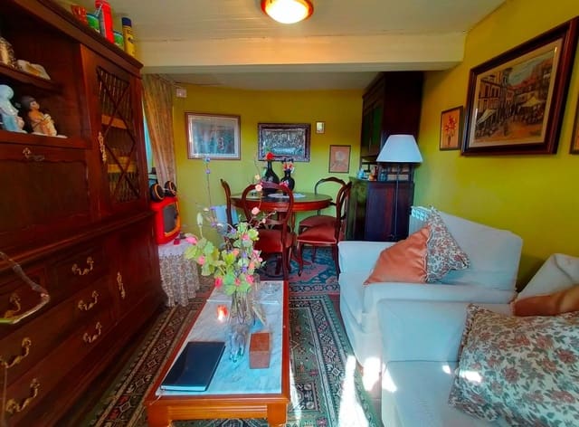 3 bedroom Townhouse for sale in Pravia - € 130,000 (Ref: 9895782)