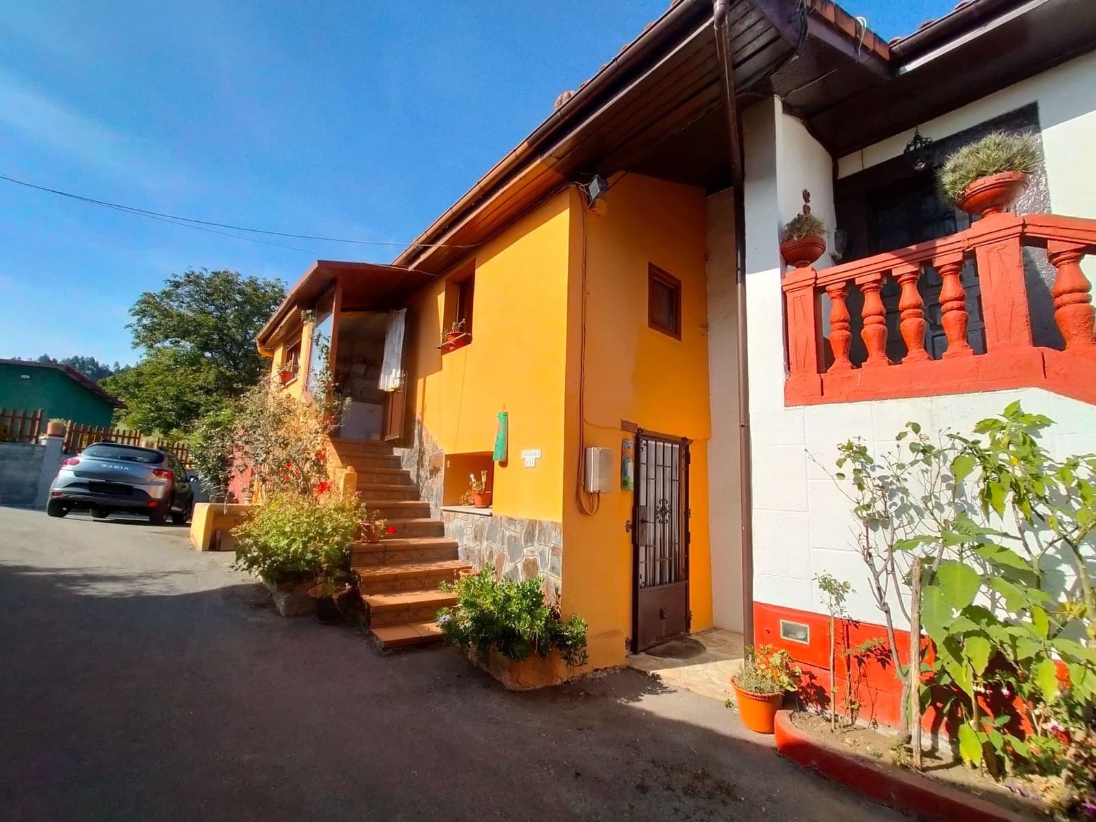 3 bedroom Townhouse for sale in Pravia - € 130,000 (Ref: 9895782)