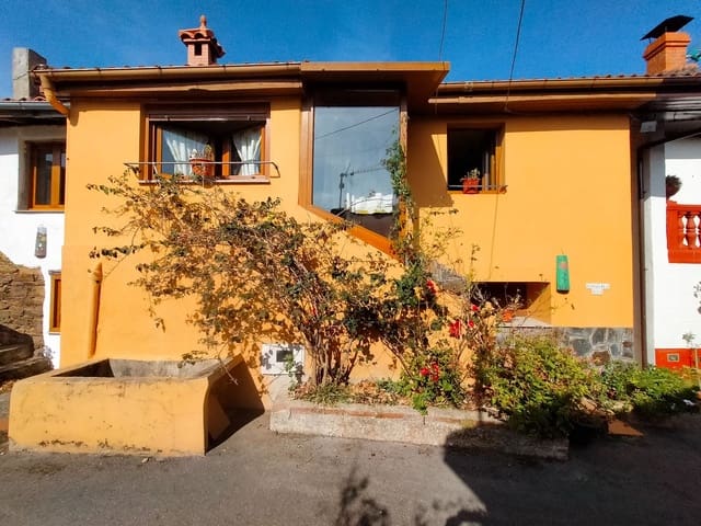 3 bedroom Townhouse for sale in Pravia - € 130,000 (Ref: 9895782)