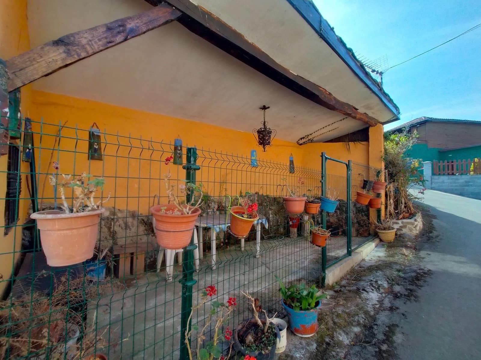 3 bedroom Townhouse for sale in Pravia - € 130,000 (Ref: 9895782)