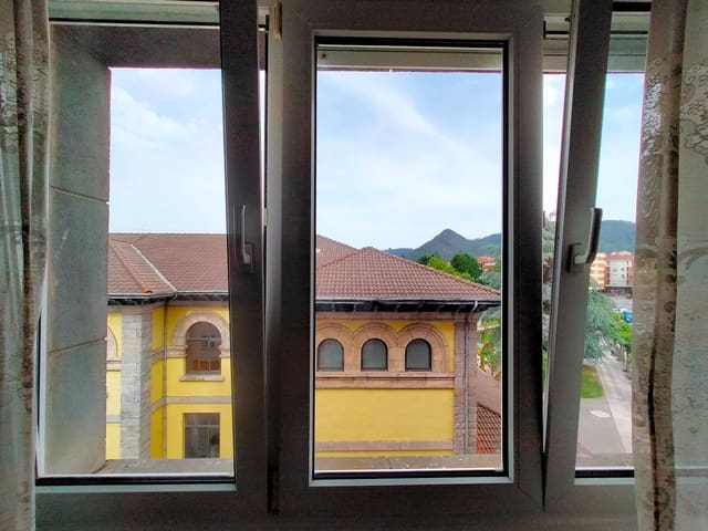 4 soveværelse Lejlighed til salg i Pravia - € 165.000 (Ref: 9902835)