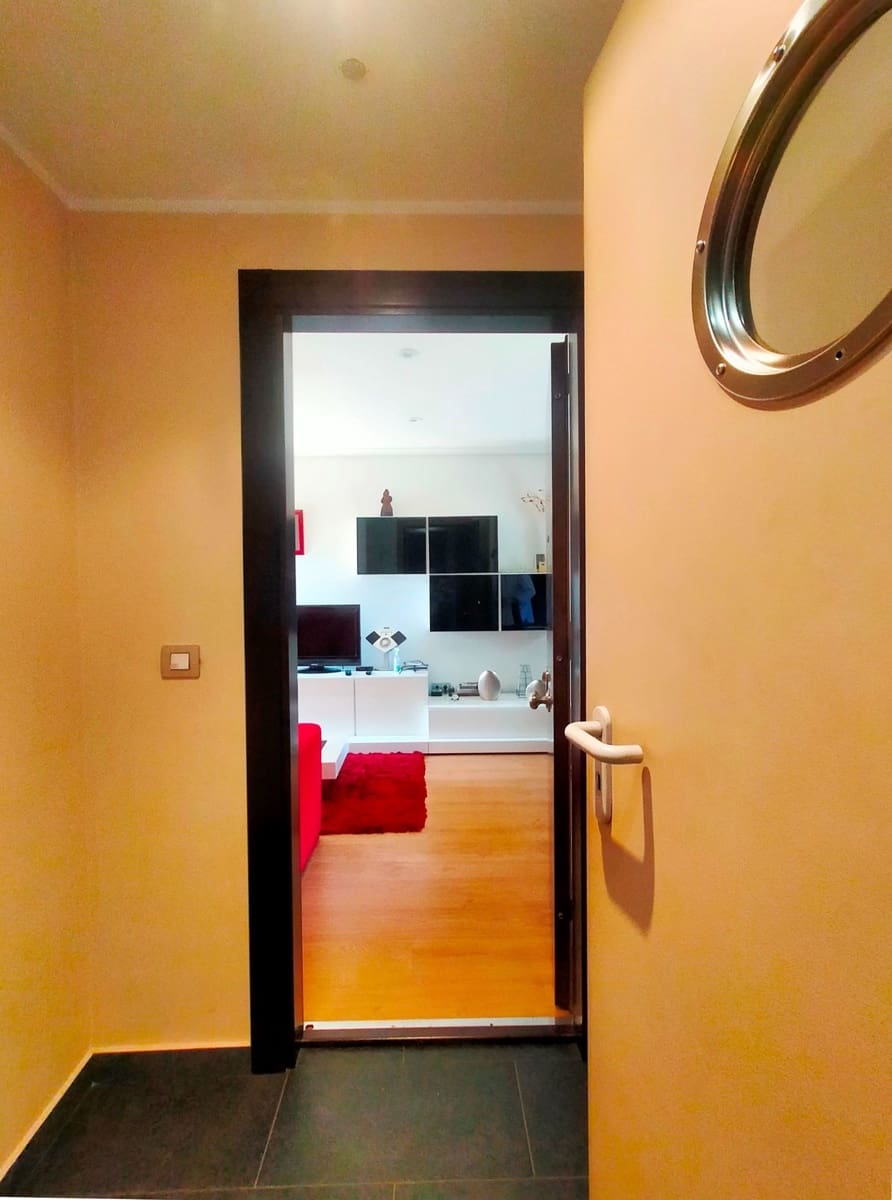 2 bedroom Flat for sale in Pravia with garage - € 200,000 (Ref: 9935566)