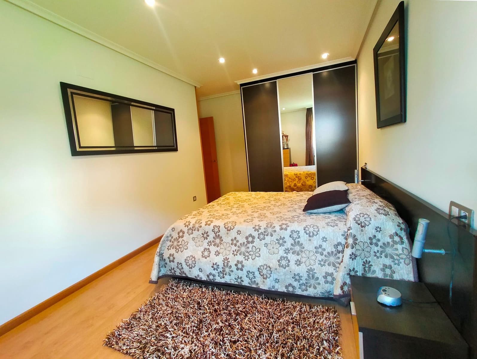 2 bedroom Flat for sale in Pravia with garage - € 200,000 (Ref: 9935566)