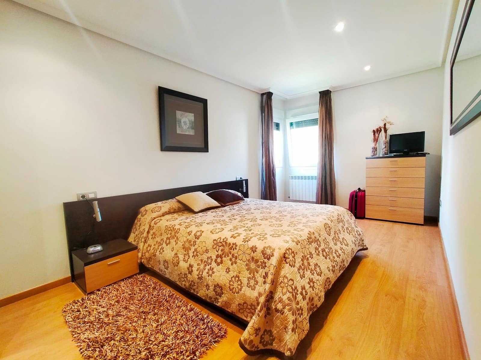 2 bedroom Flat for sale in Pravia with garage - € 200,000 (Ref: 9935566)