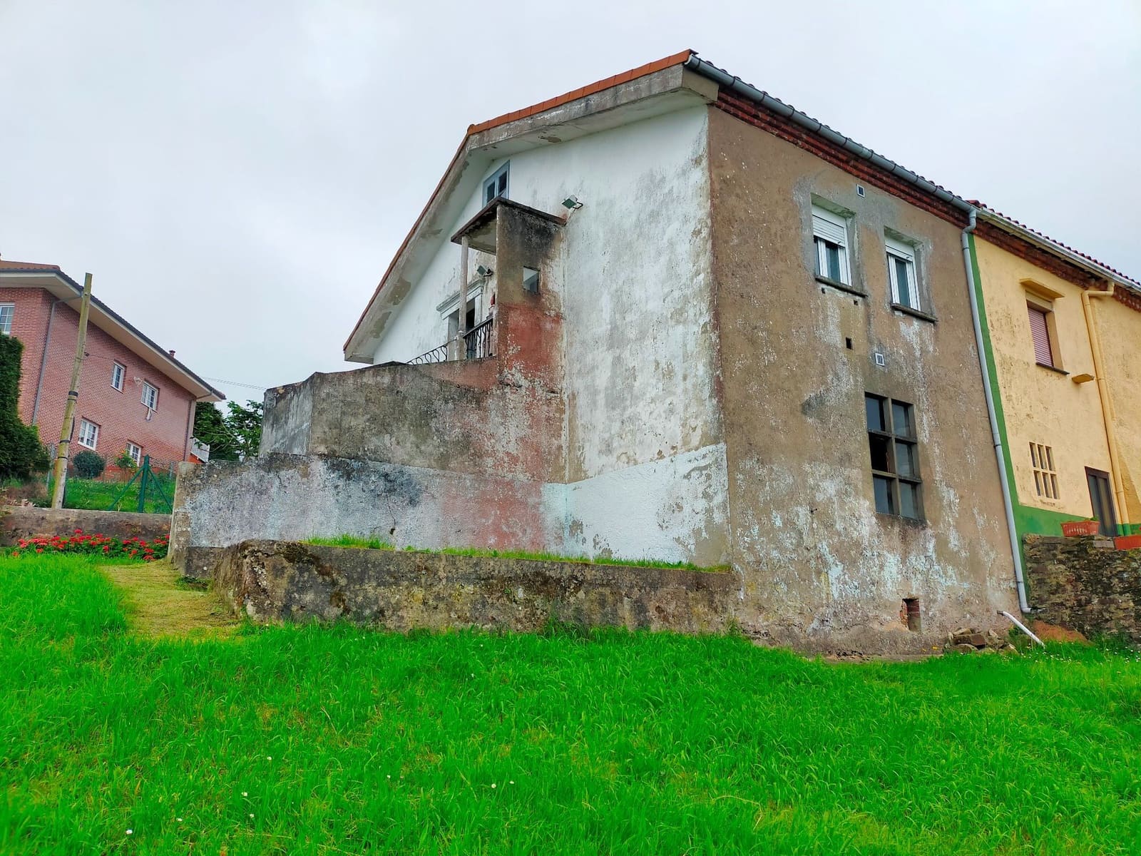 2 bedroom Villa for sale in Pravia - € 180,000 (Ref: 9954682)