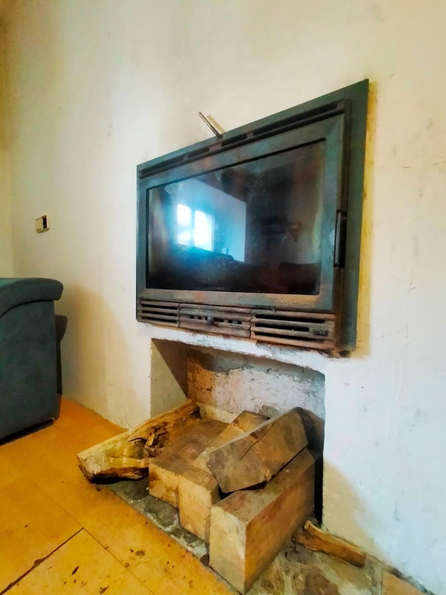 Casa de 3 habitaciones en Pravia en venta con garaje - 135.000 € (Ref: 9999534)