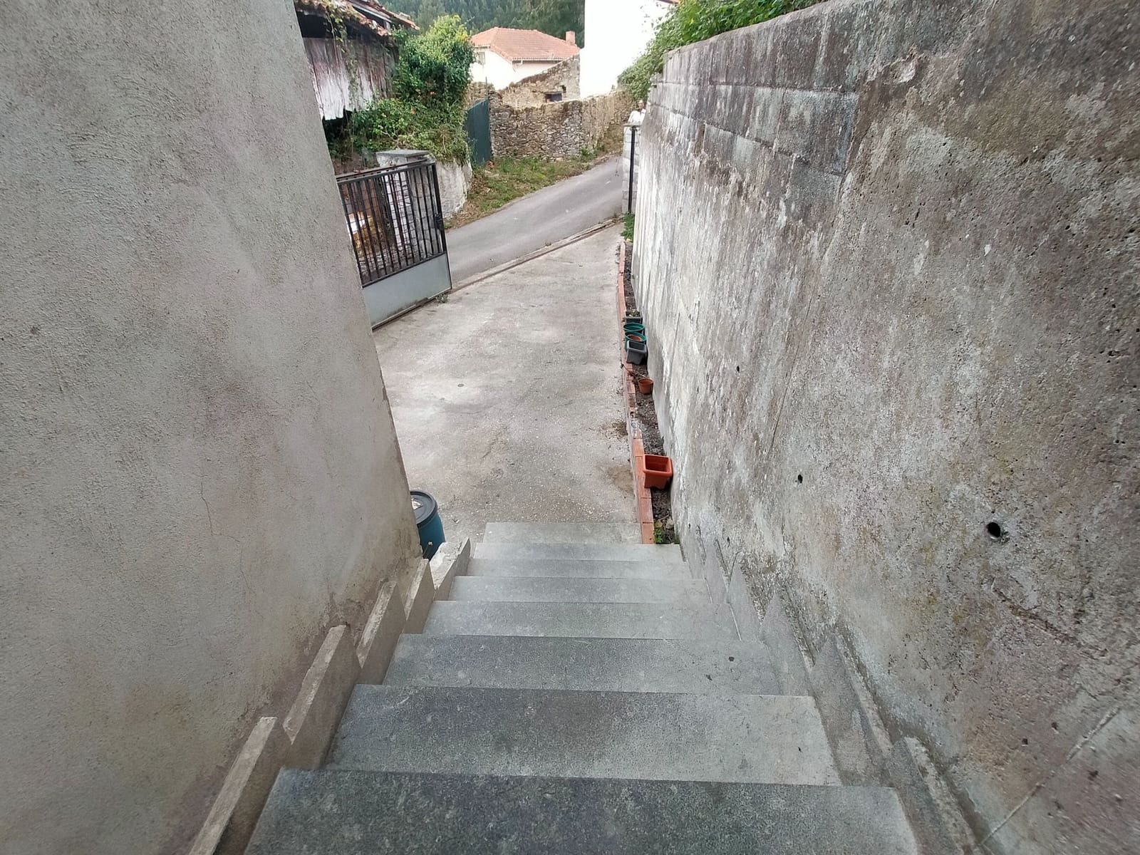 Casa de 3 habitaciones en Pravia en venta con garaje - 135.000 € (Ref: 9999534)