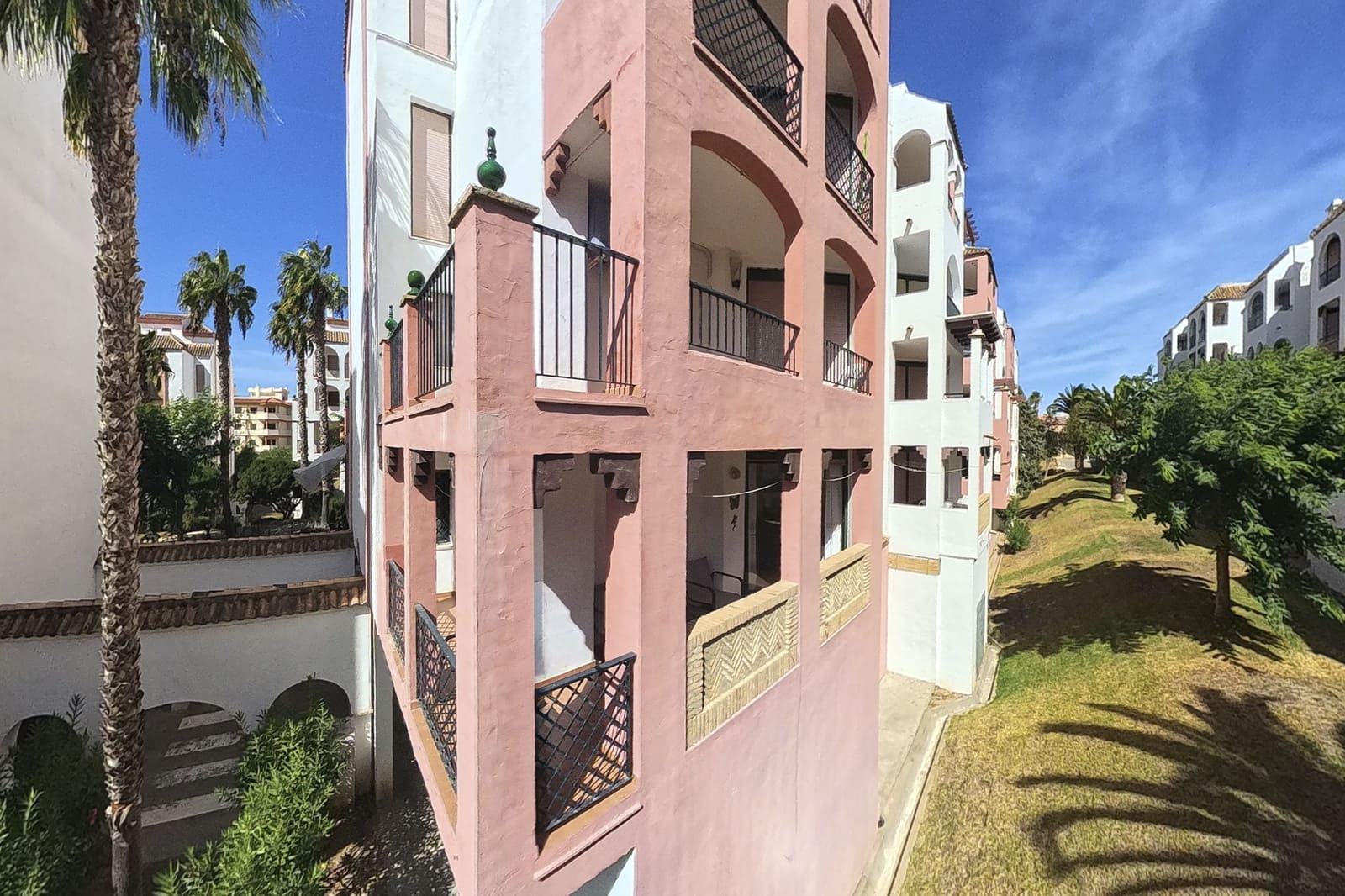 2 soverom Strandleiligheter til salgs i Zahara de los Atunes med svømmebasseng garasje - € 315 000 (Ref: 10165343)