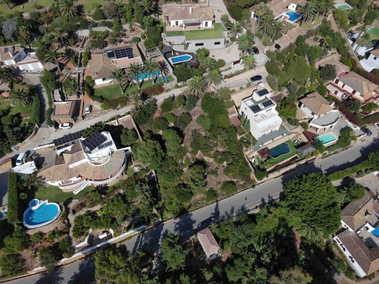 Grunde uden byggetilladelser til salg i Tarifa - € 1.420.000 (Ref: 8596837)