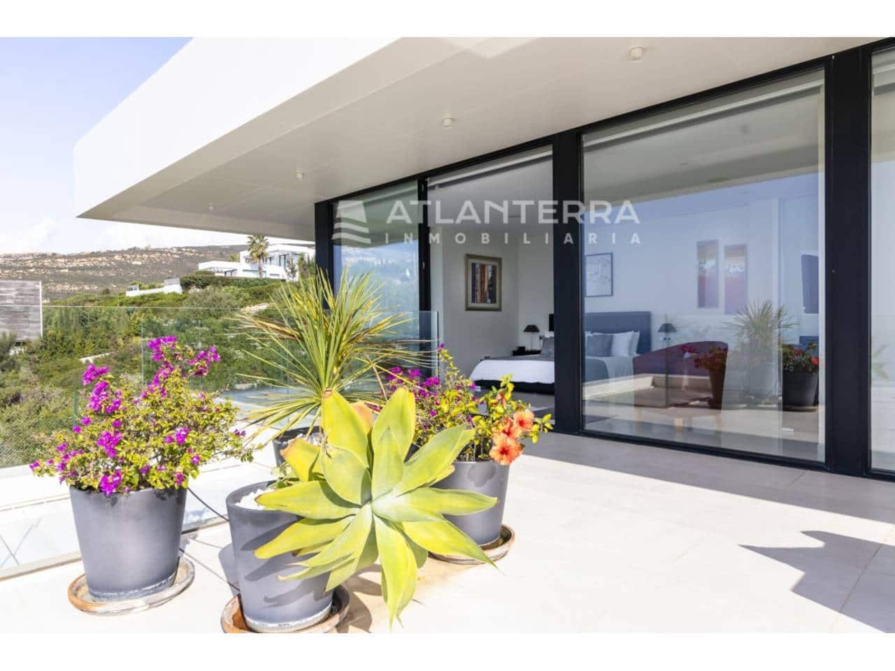 5 soveværelse Villa til salg i Tarifa med swimmingpool garage - € 3.750.000 (Ref: 8707534)