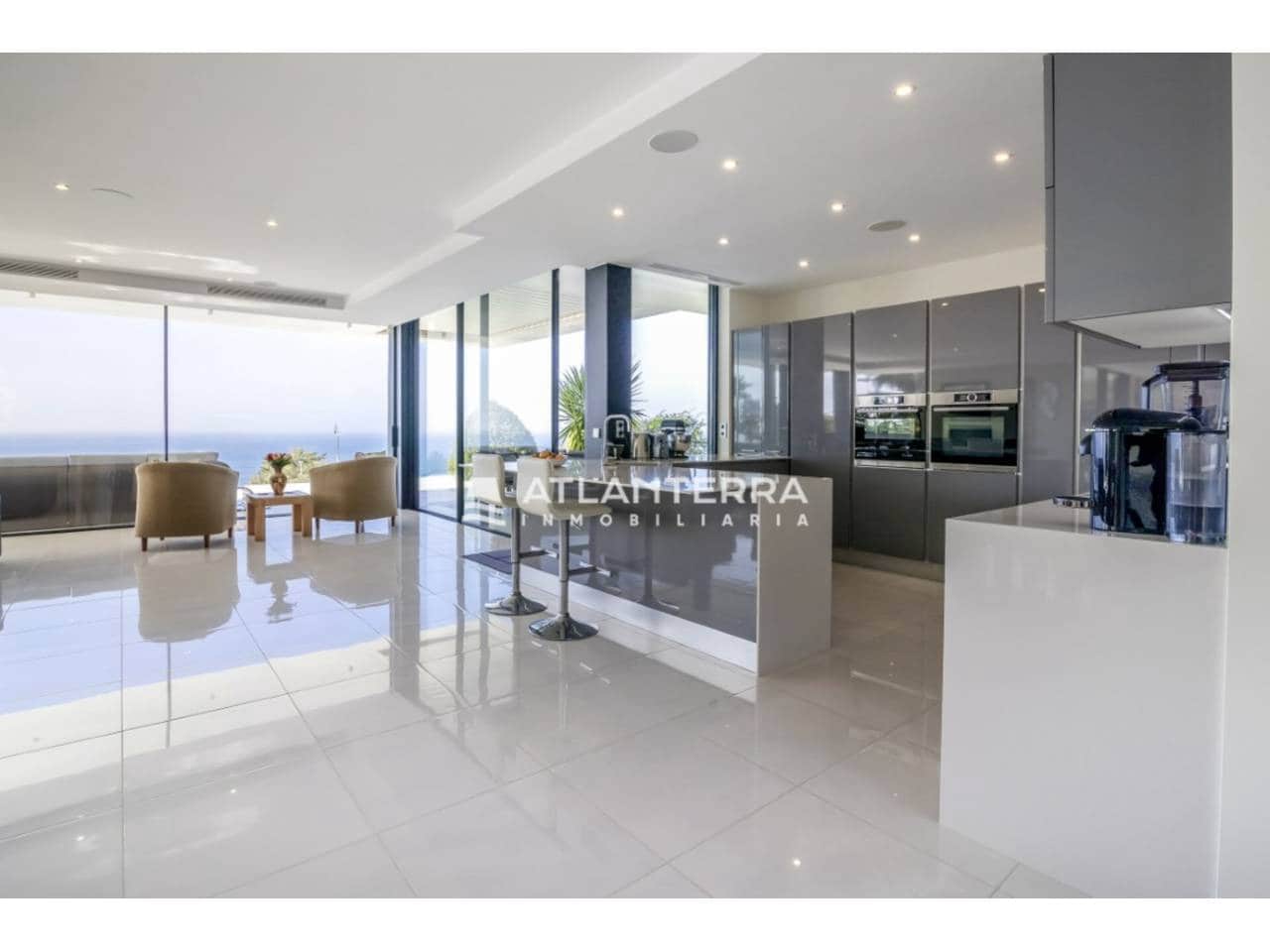 5 soveværelse Villa til salg i Tarifa med swimmingpool garage - € 3.750.000 (Ref: 8707534)