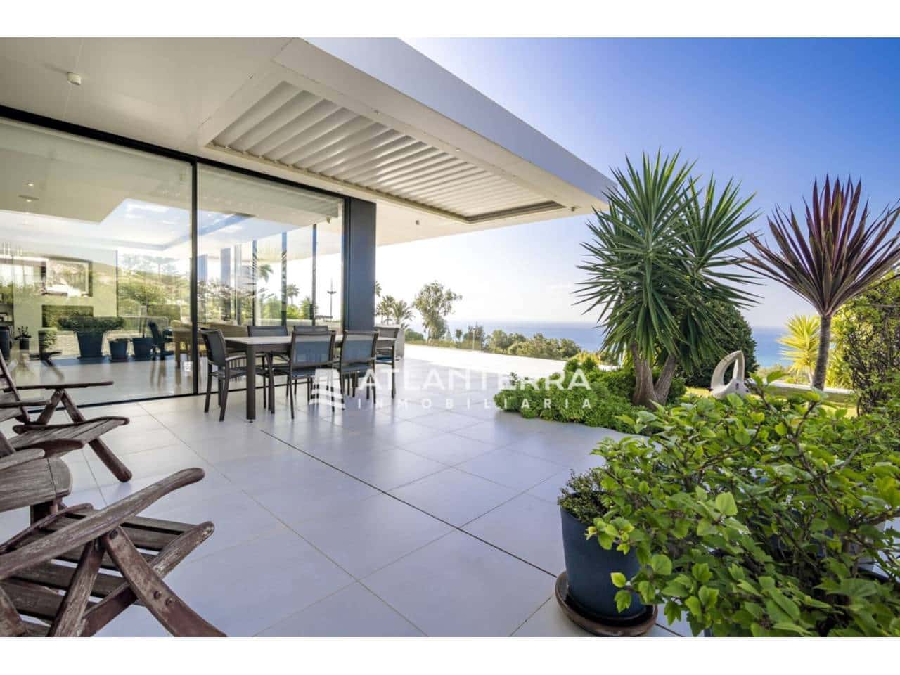 5 soveværelse Villa til salg i Tarifa med swimmingpool garage - € 3.750.000 (Ref: 8707534)