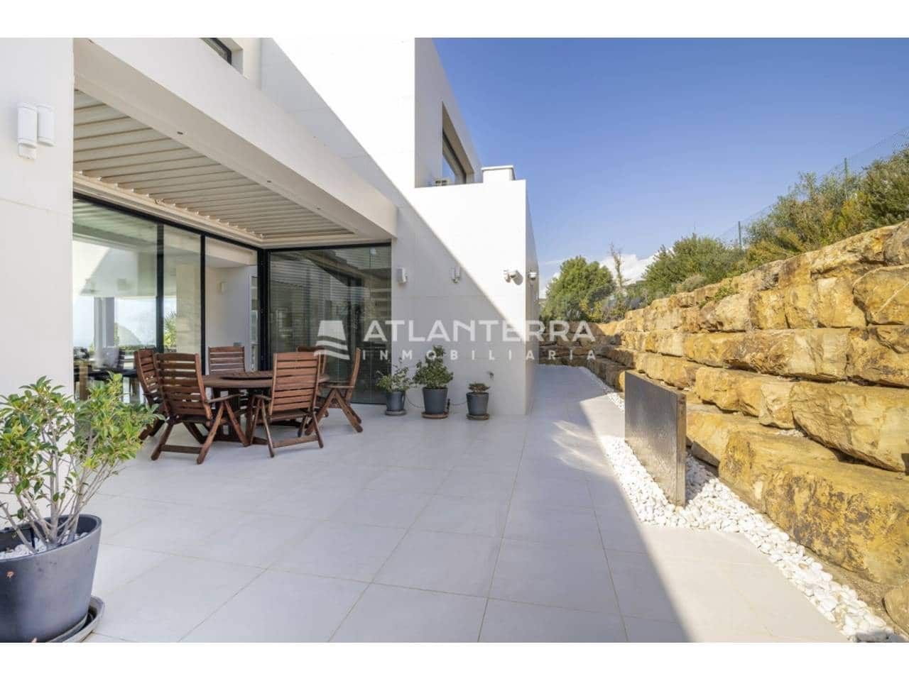 5 soveværelse Villa til salg i Tarifa med swimmingpool garage - € 3.750.000 (Ref: 8707534)