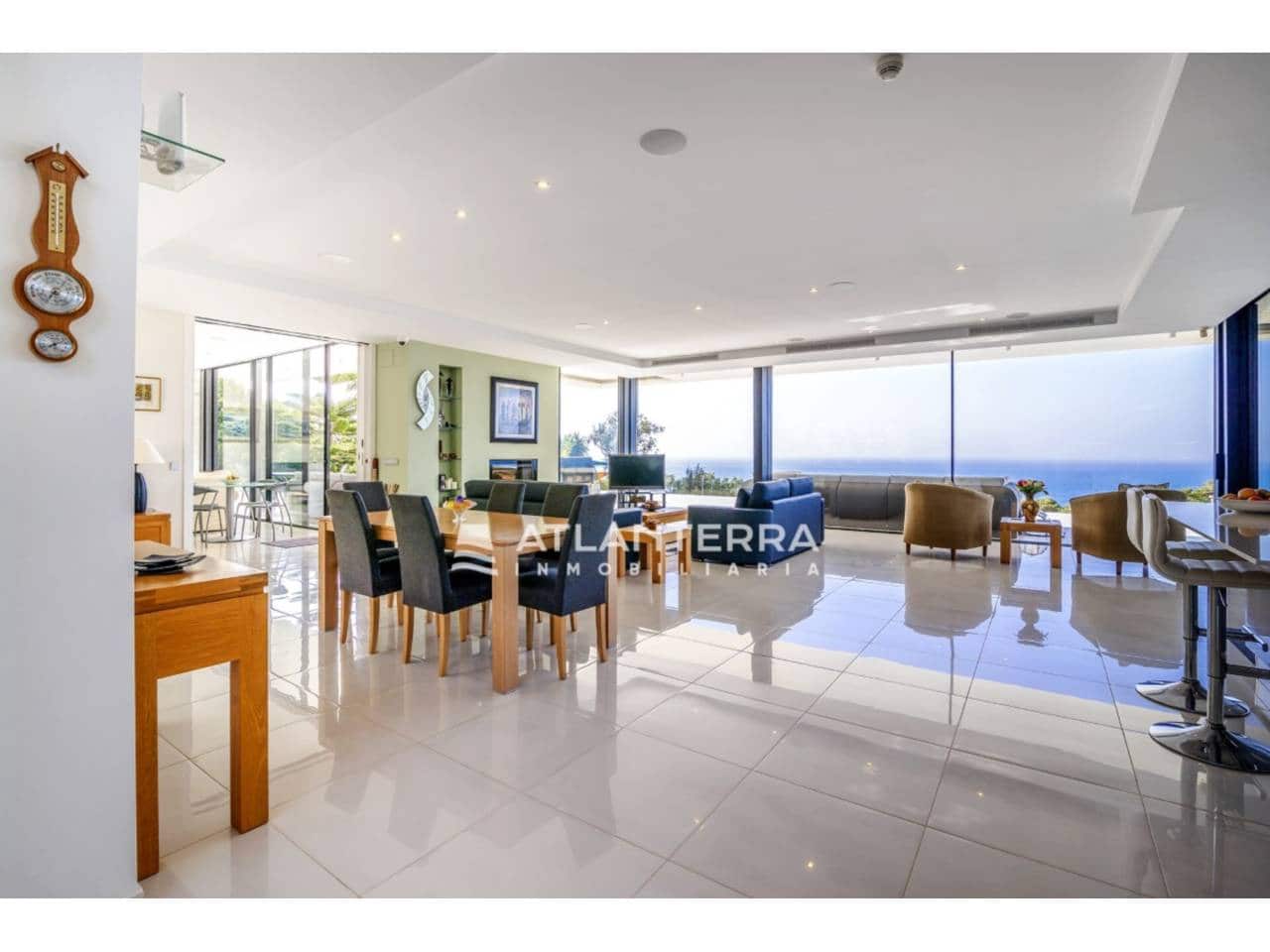 5 soveværelse Villa til salg i Tarifa med swimmingpool garage - € 3.750.000 (Ref: 8707534)