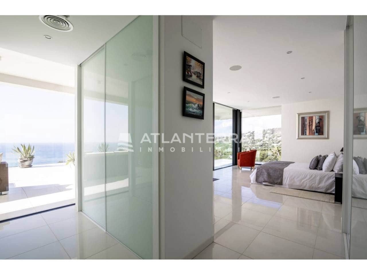 5 soveværelse Villa til salg i Tarifa med swimmingpool garage - € 3.750.000 (Ref: 8707534)