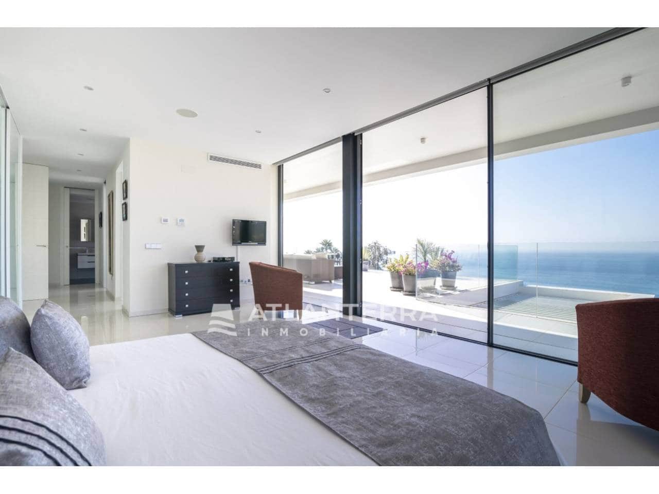 5 soveværelse Villa til salg i Tarifa med swimmingpool garage - € 3.750.000 (Ref: 8707534)