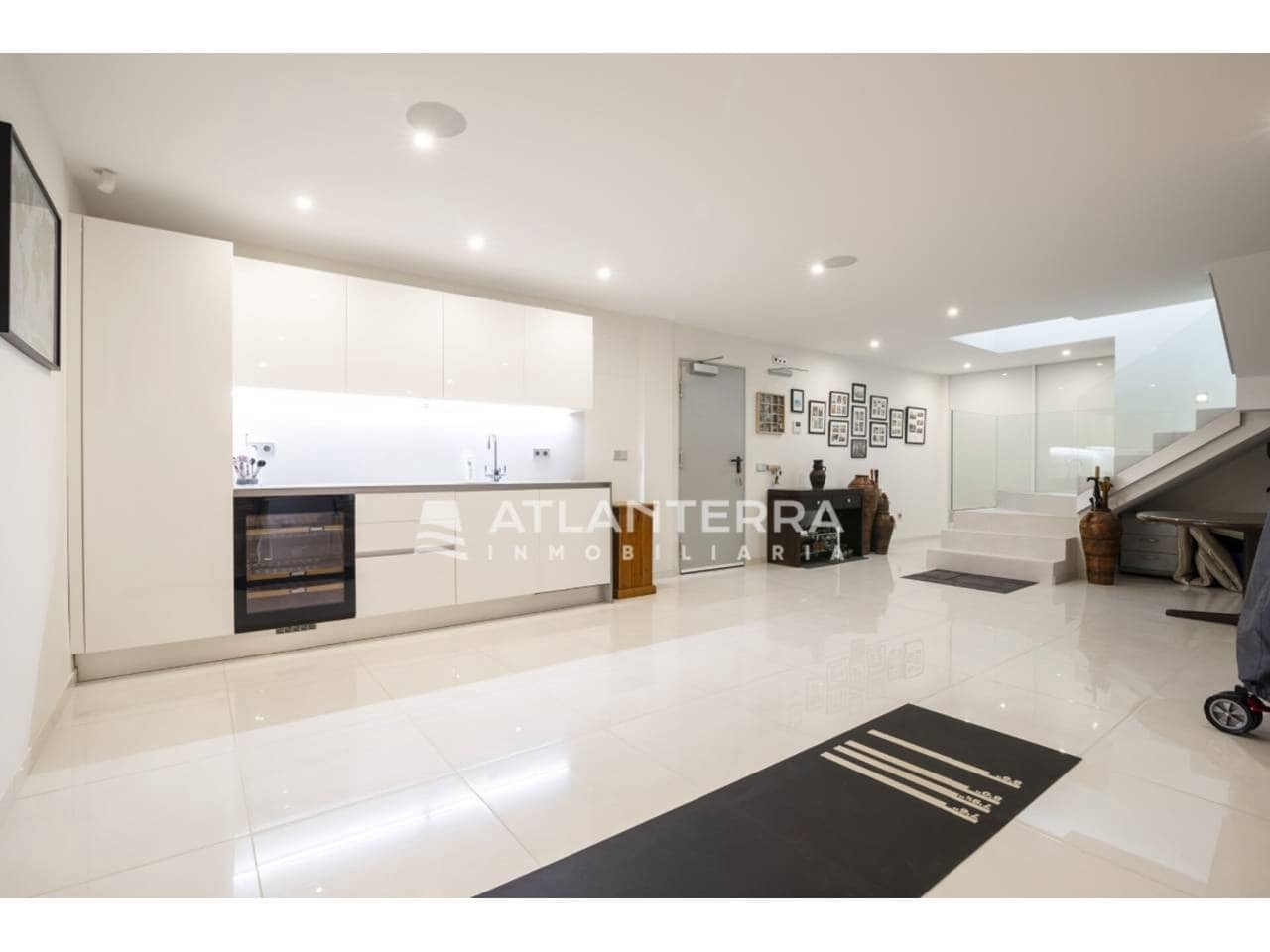 5 soveværelse Villa til salg i Tarifa med swimmingpool garage - € 3.750.000 (Ref: 8707534)