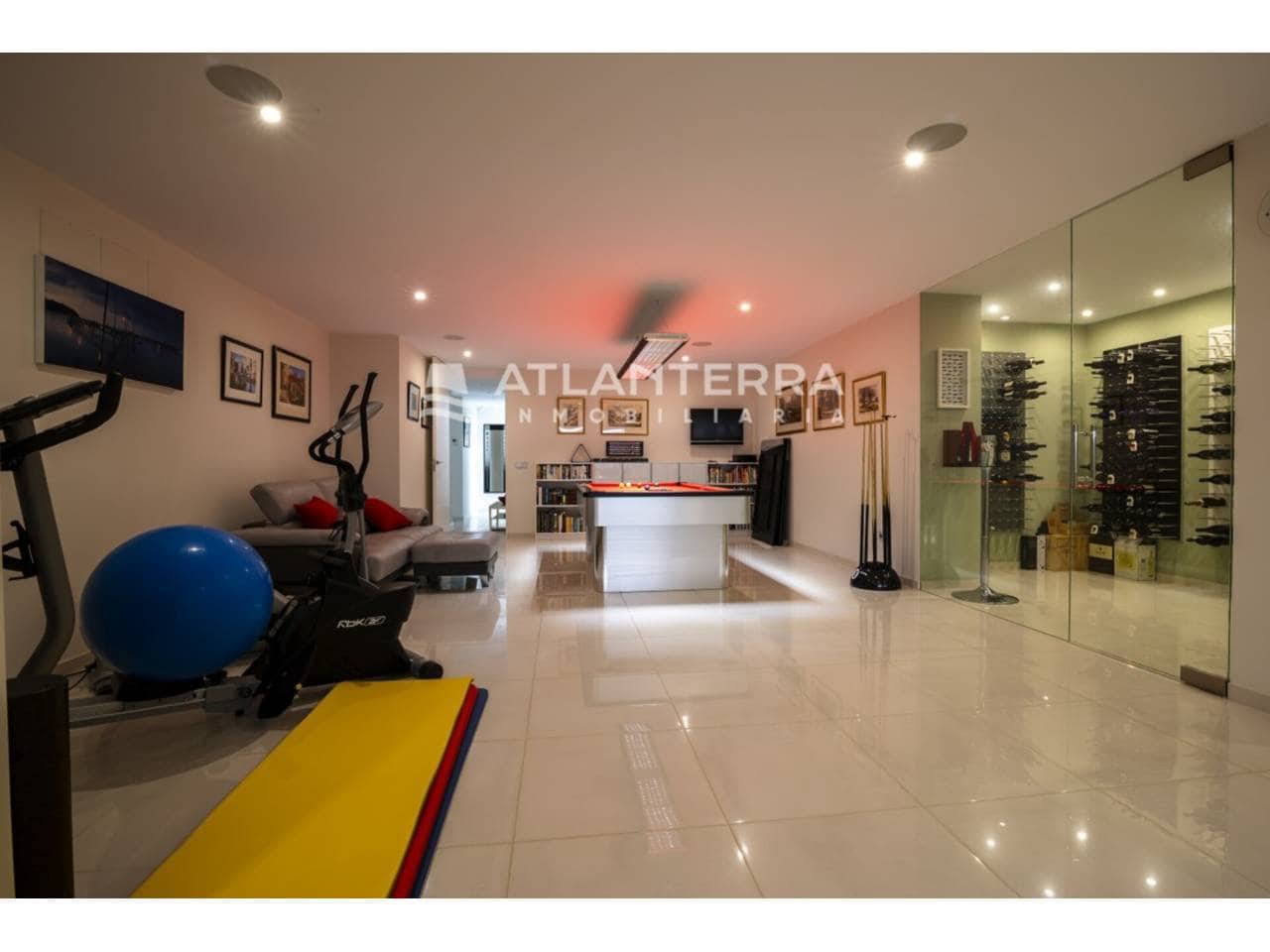 5 soveværelse Villa til salg i Tarifa med swimmingpool garage - € 3.750.000 (Ref: 8707534)