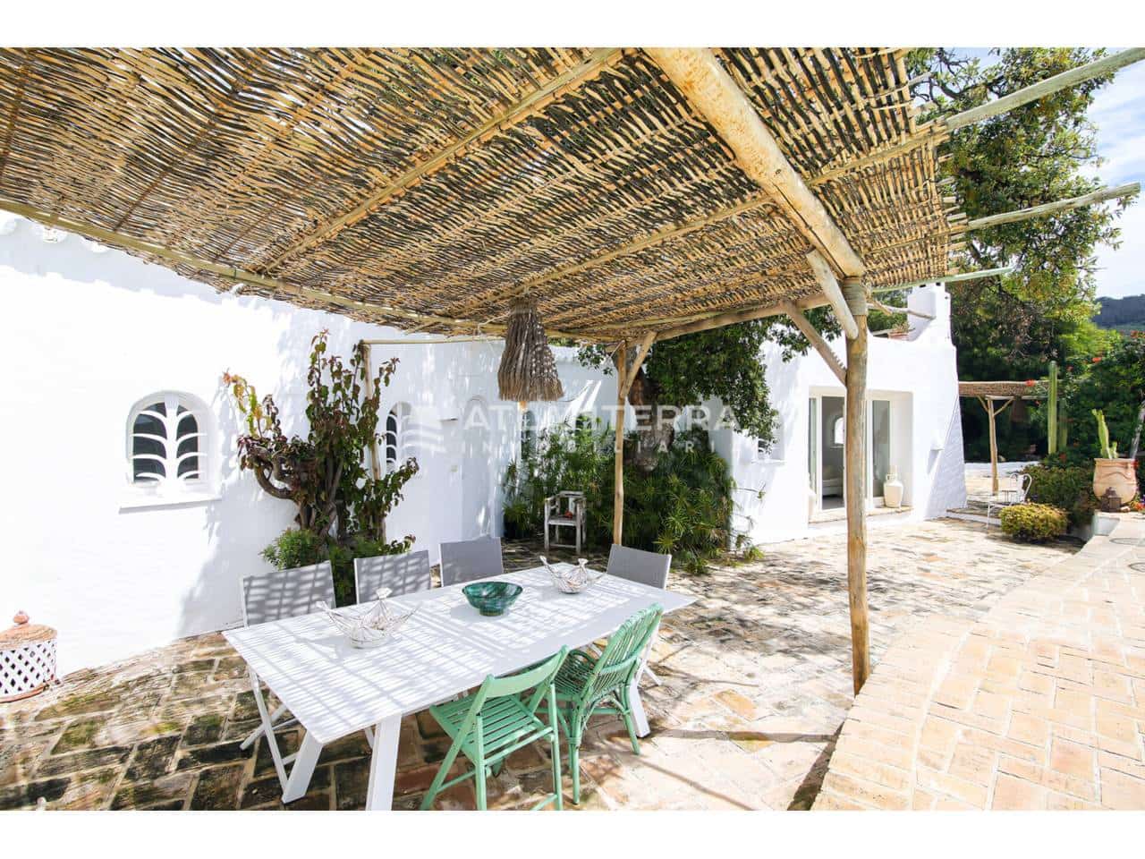 4 soveværelse Villa til salg i Tarifa med swimmingpool - € 1.395.000 (Ref: 9007252)