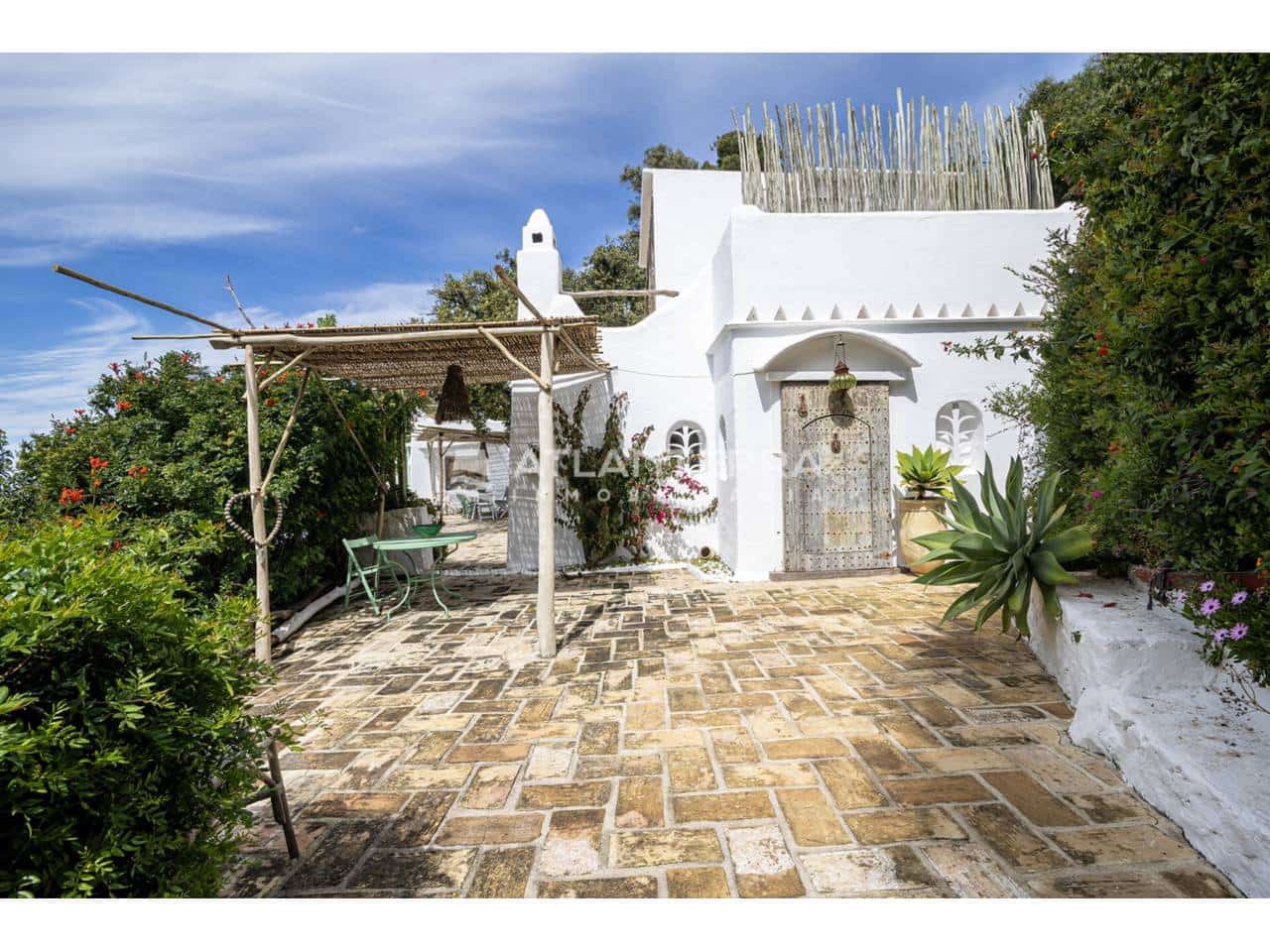 4 soveværelse Villa til salg i Tarifa med swimmingpool - € 1.395.000 (Ref: 9007252)