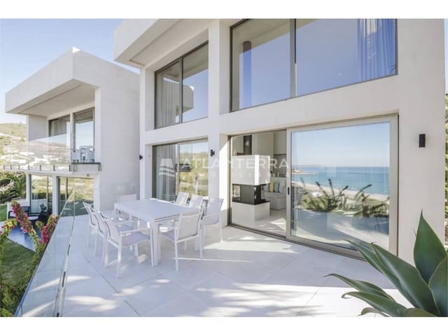 4 Zimmer Villa zu verkaufen in Tarifa mit Pool - 2.950.000 € (Ref: 9454761)