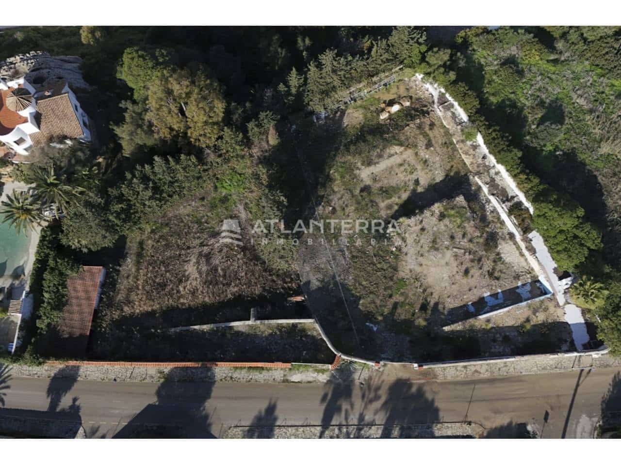 Grunde uden byggetilladelser til salg i Tarifa - € 1.000.000 (Ref: 9533028)