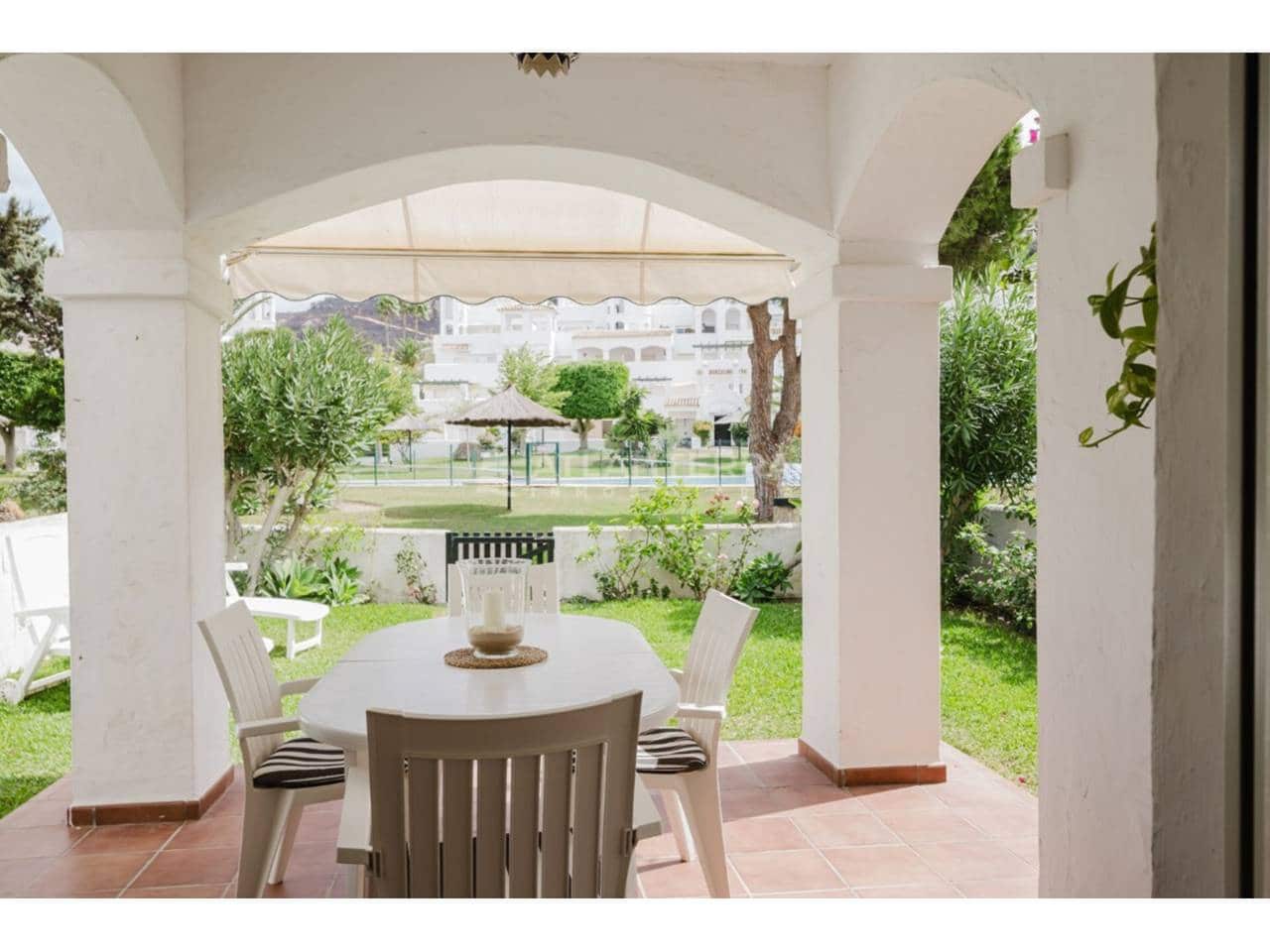 3 makuuhuone Paritalo myytävänä paikassa Zahara de los Atunes mukana uima-altaan 
autotalli - 595 000 € (Ref: 9569261)