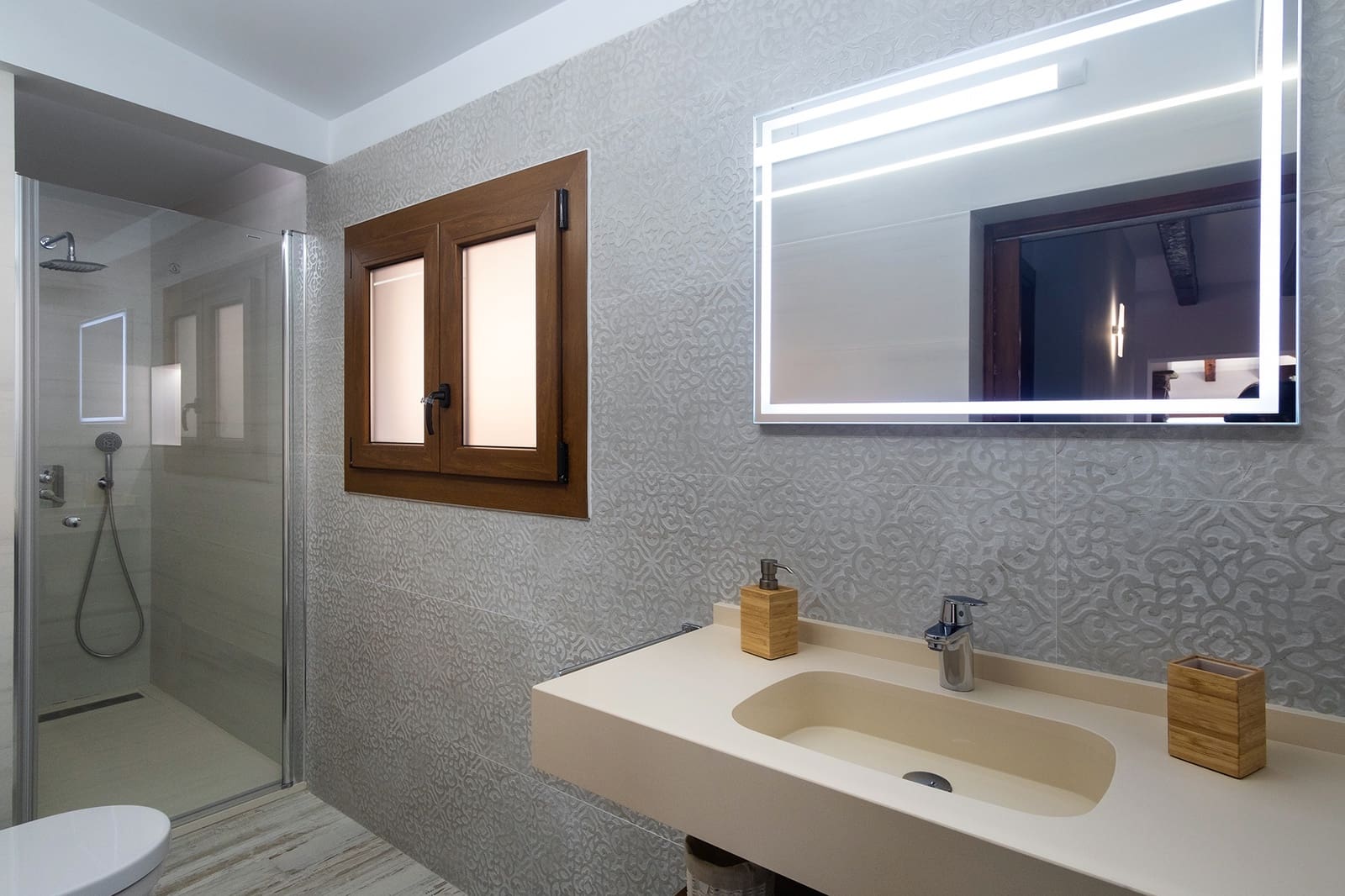 Casa de 4 habitaciones en Zahara de los Atunes en venta con piscina garaje - 2.700.000 € (Ref: 9649918)