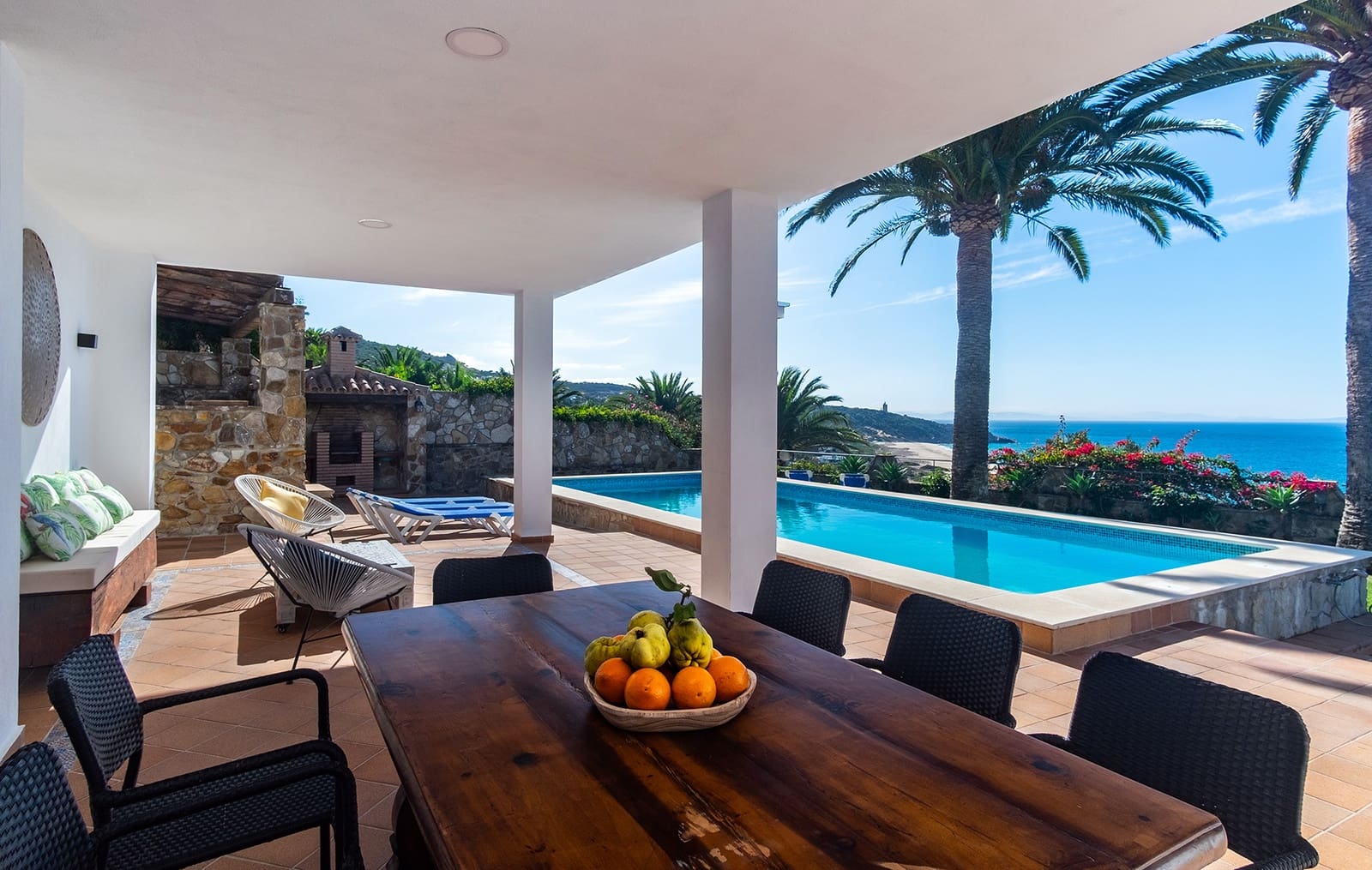 Casa de 4 habitaciones en Zahara de los Atunes en venta con piscina garaje - 2.700.000 € (Ref: 9649918)